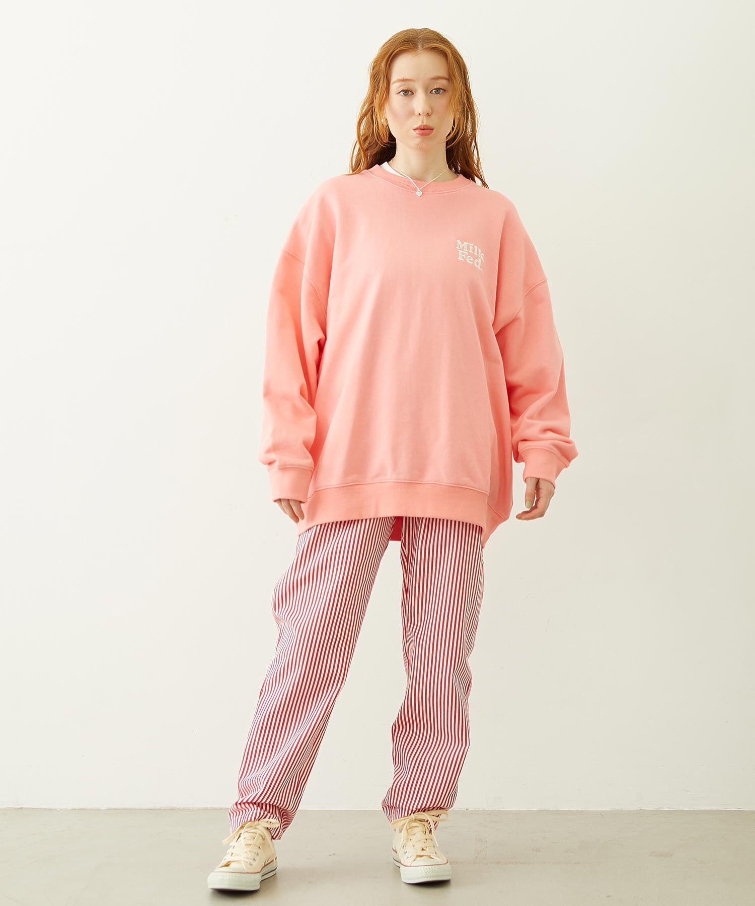 MILKFED. PLAID LOGO WIDE CREW SWEAT