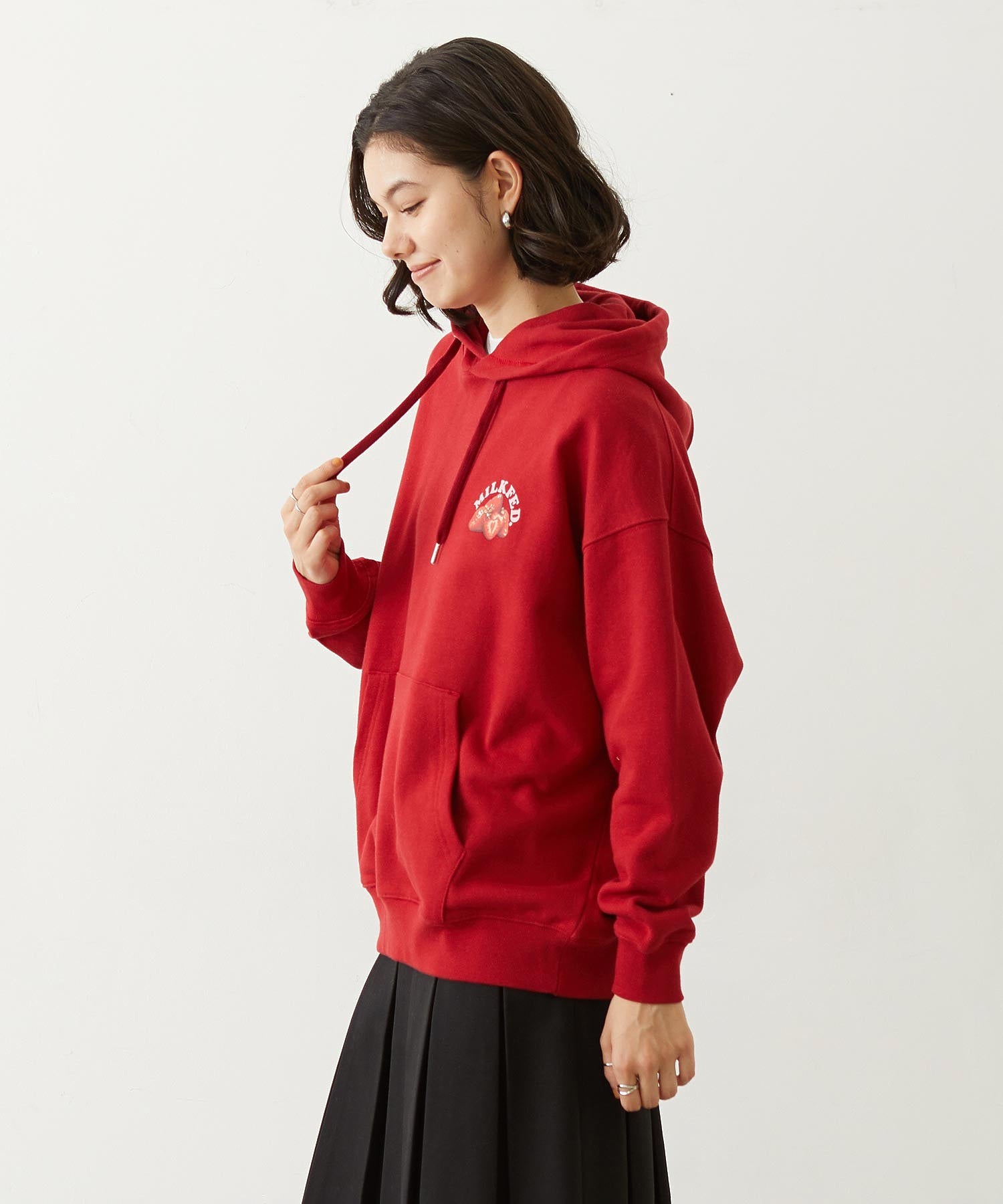 STRAWBERRY CAKE SWEAT HOODIE