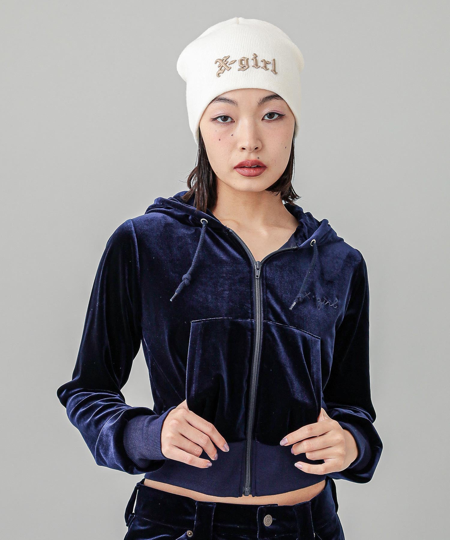 VELOUR ZIP UP HOODIE