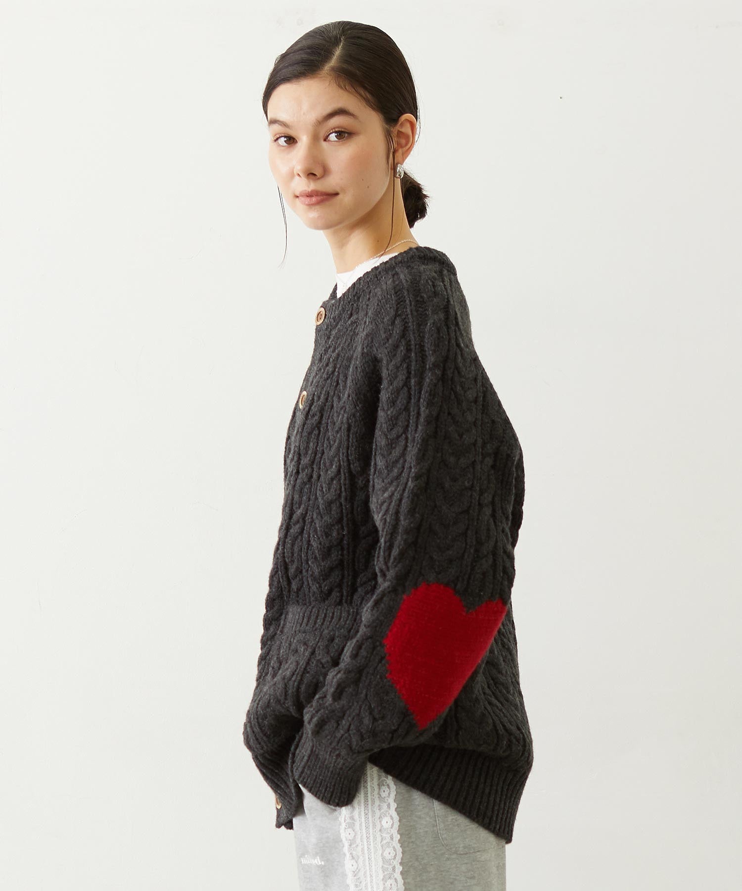 HEART ELBOW CABLE KNIT CARDIGAN