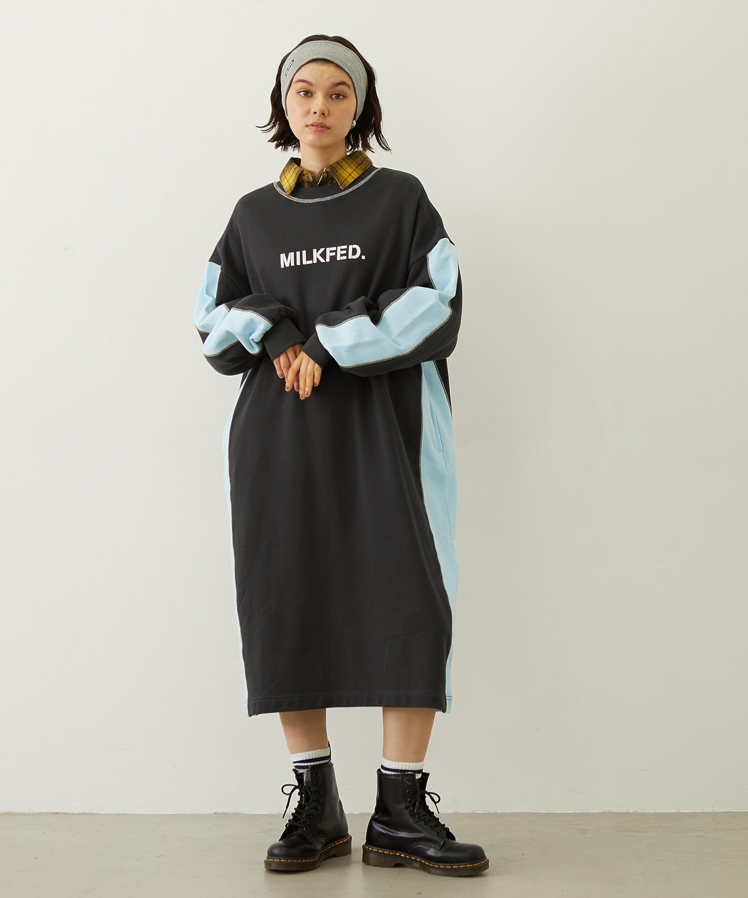 SIDE LINE SWEAT DRESS