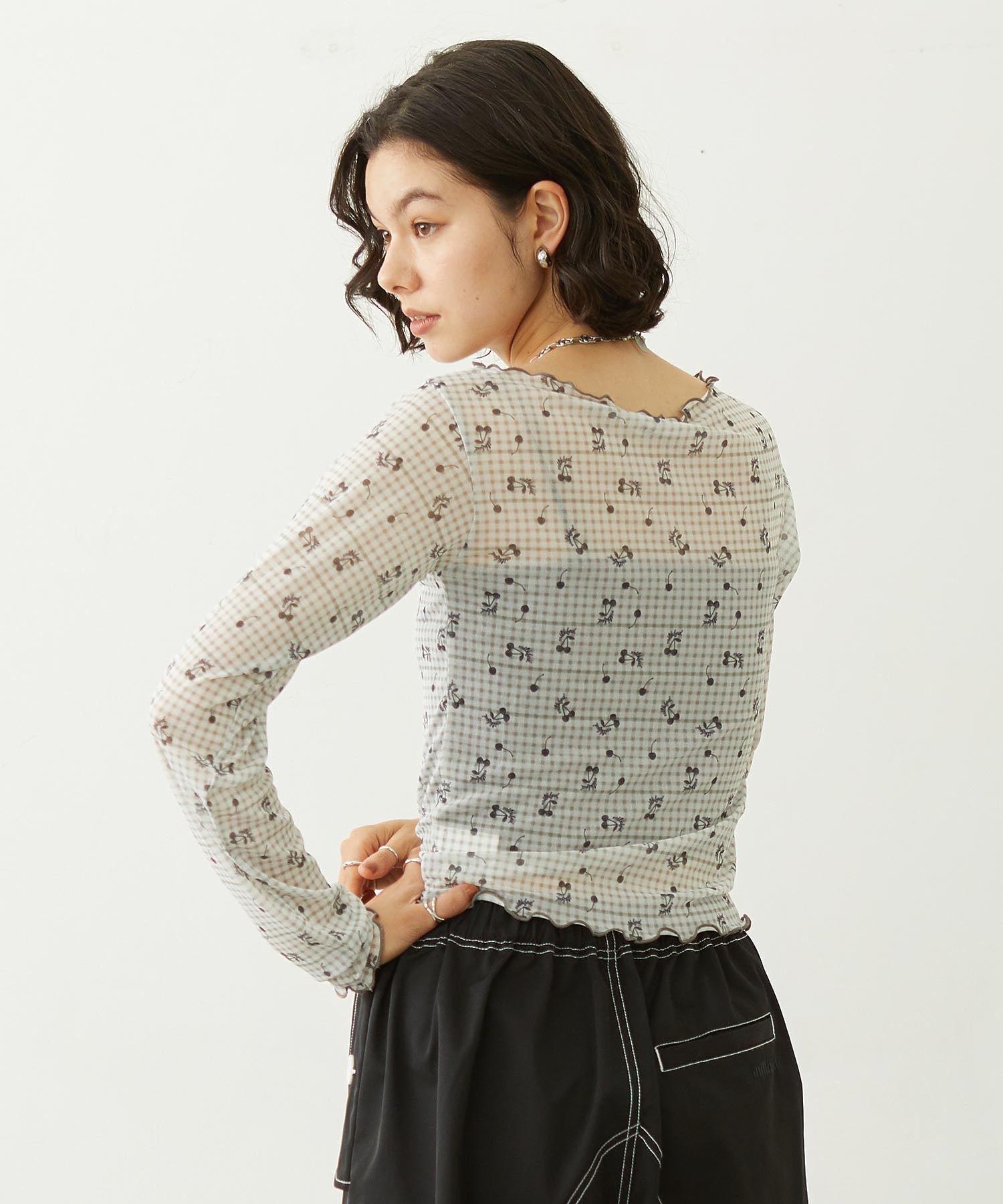 CHERRY MESH TOP