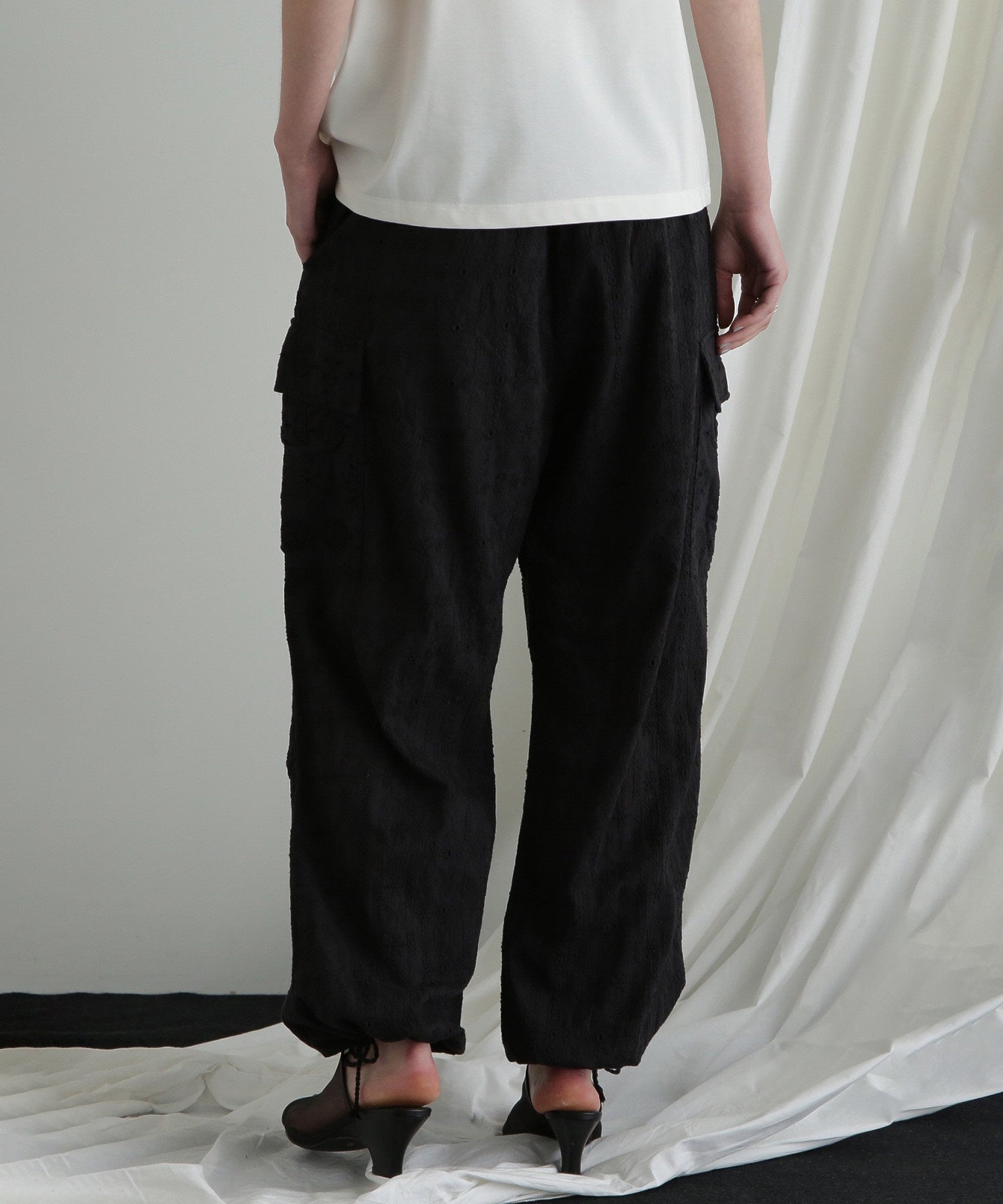 レースカーゴパンツ