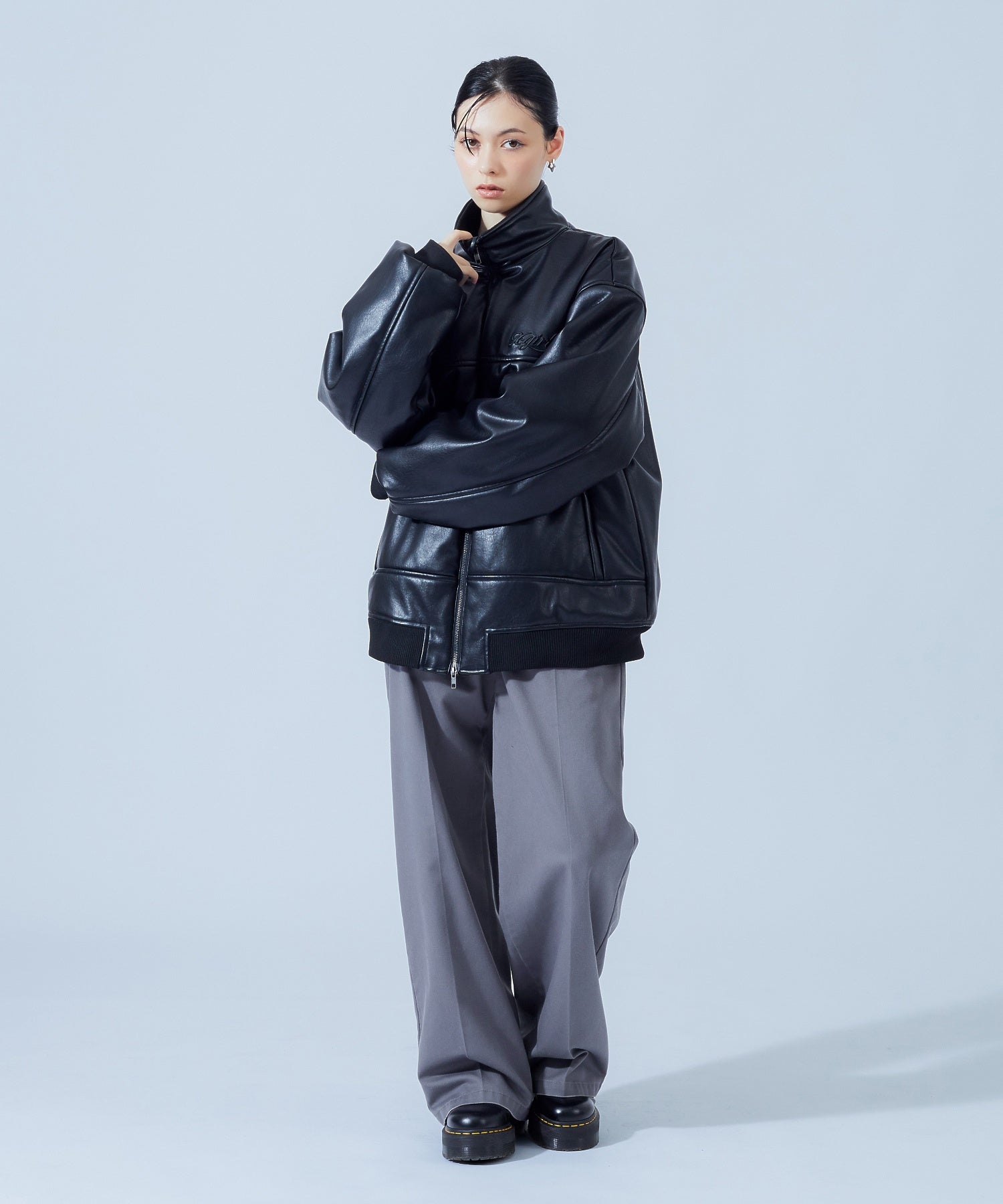 FACE LABEL FADED WIDE STRAIGHT EASY PANTS