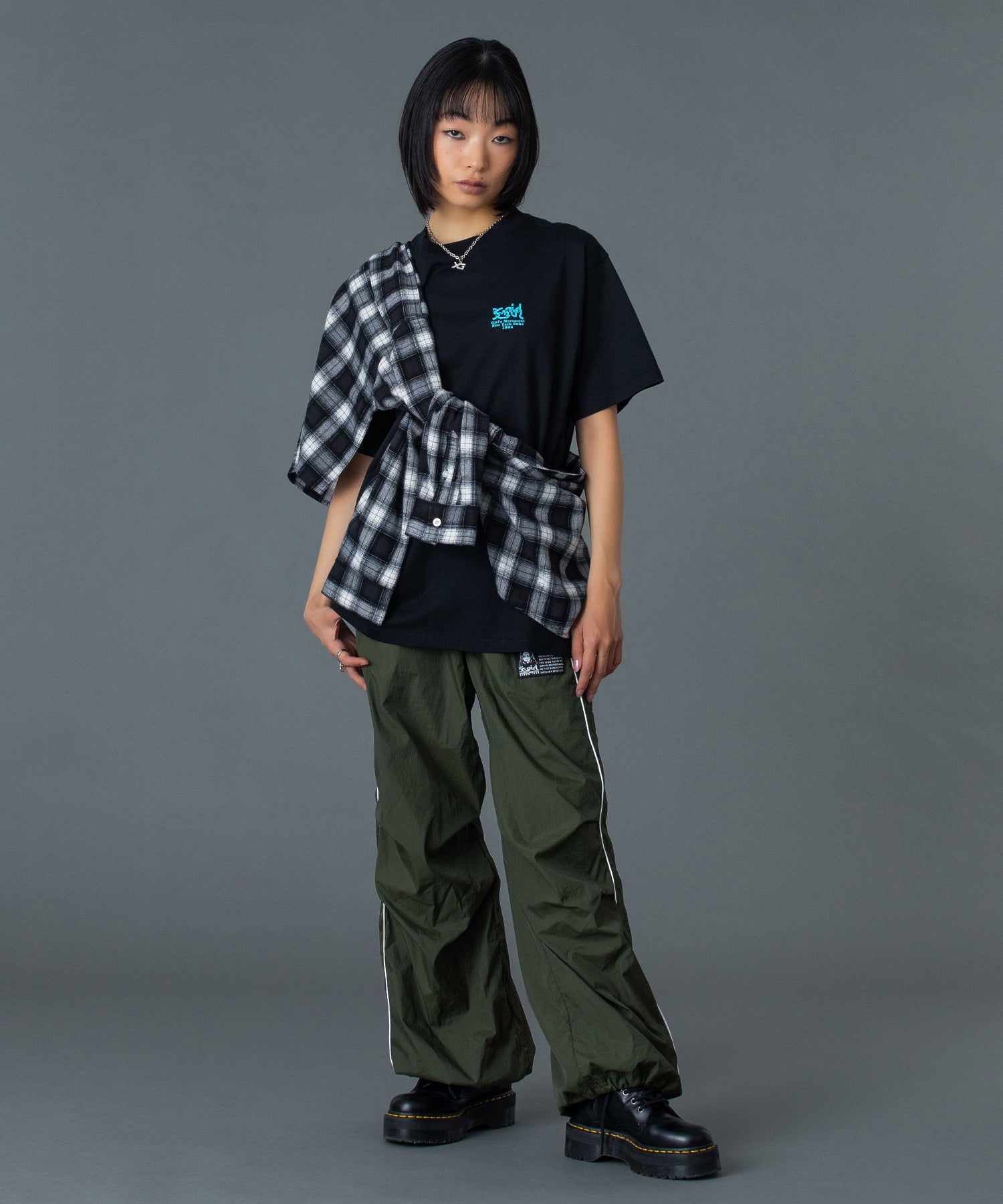 FACE LABEL TRACK PANTS