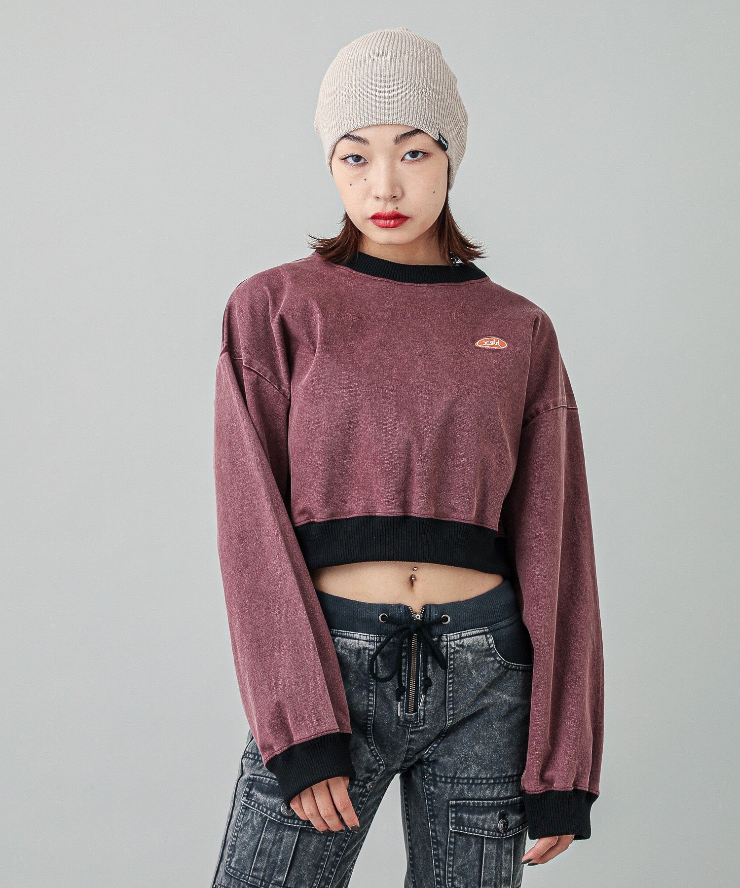 WOVEN CROPPED CREWNECK TOP