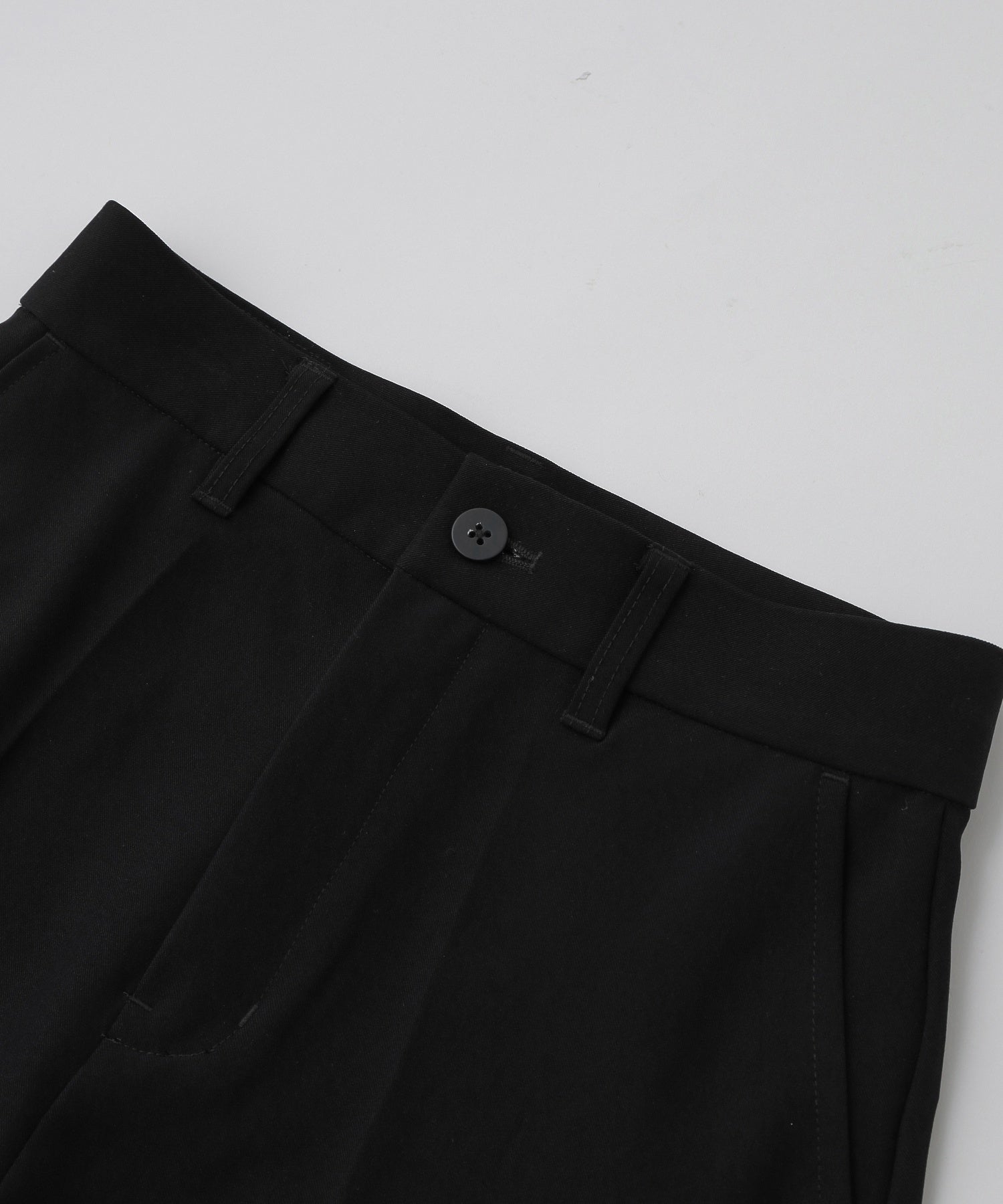 CURVED CUT PANELED PANTS