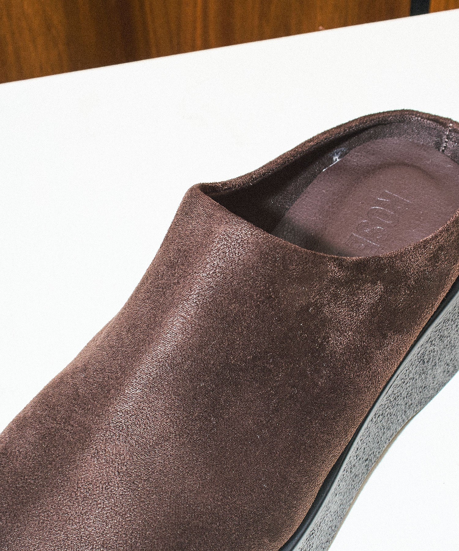 CLOG SHOES