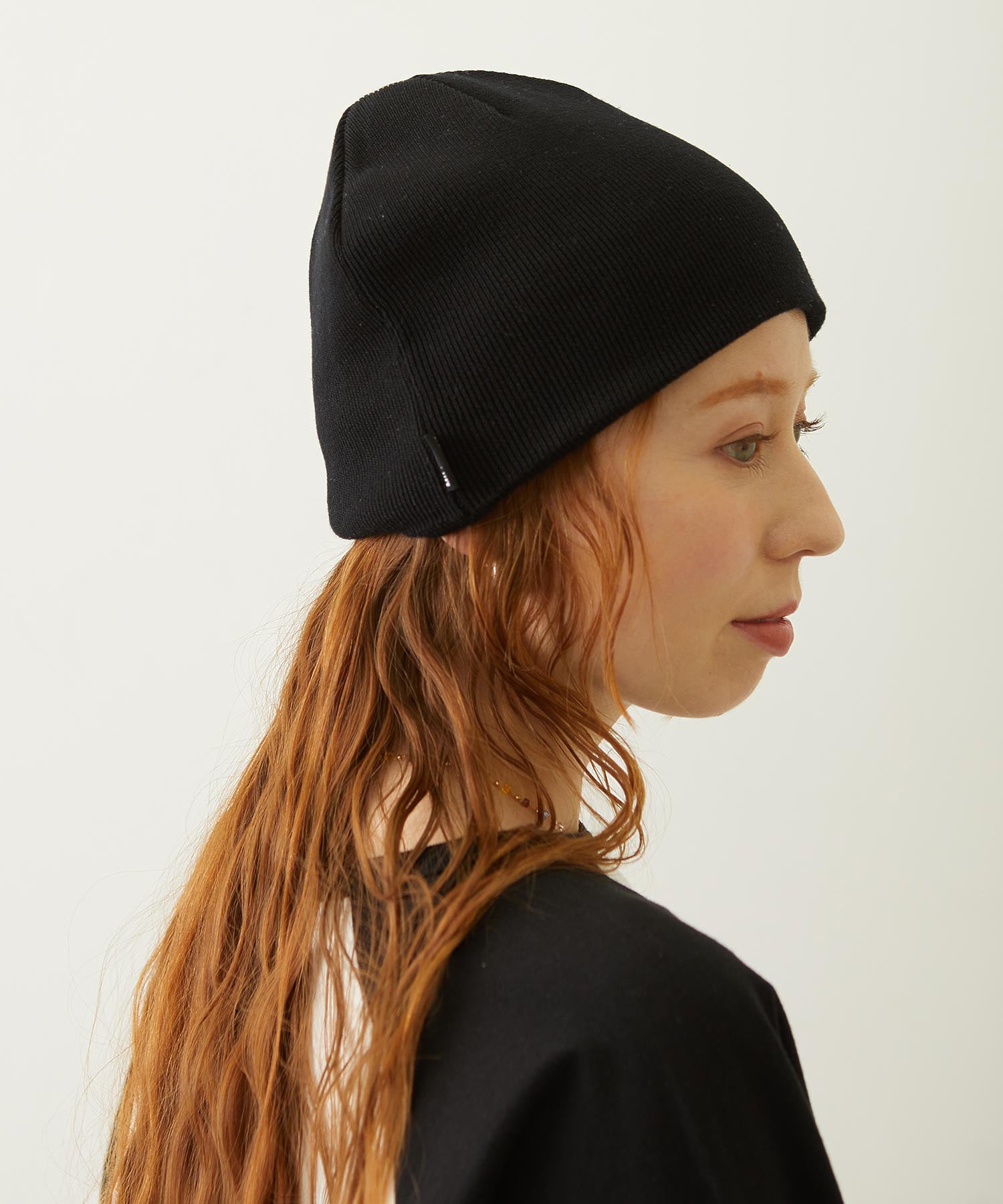 REVERSIBLE ICING KNIT CAP
