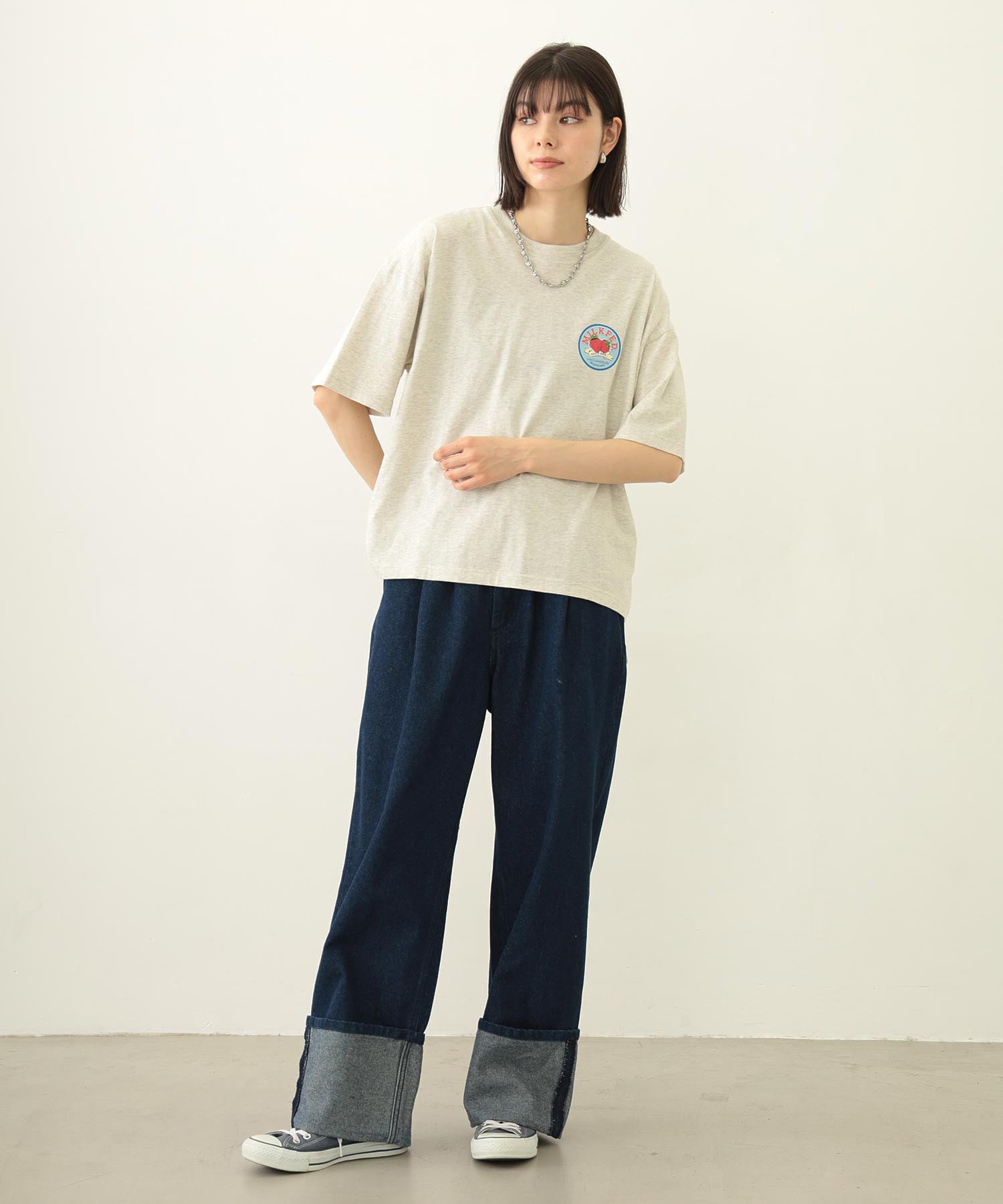 CIRCLE STRAWBERRY LOGO S/S TEE