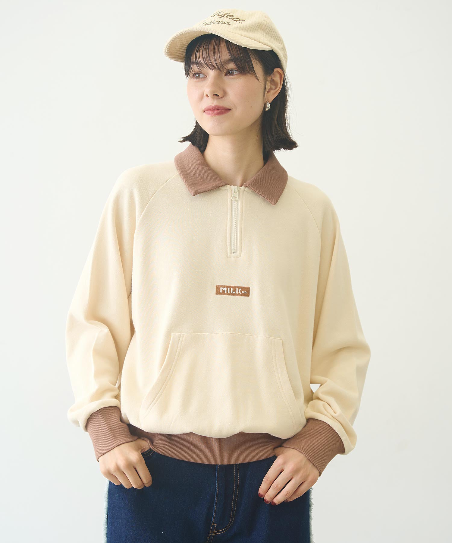 BAR LOGO HALF ZIP TOP