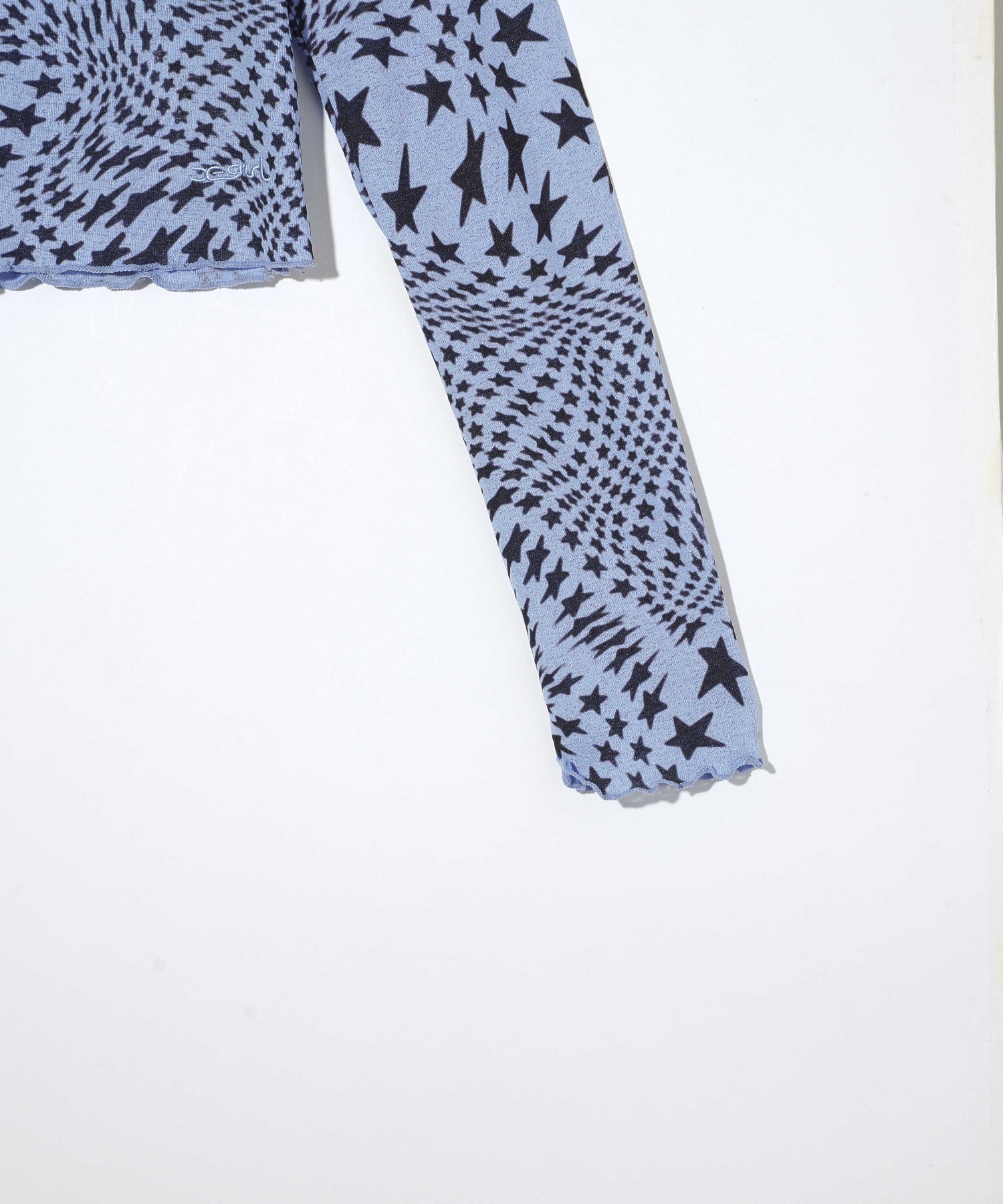 DISTORTED STARS COMAPCT TOP
