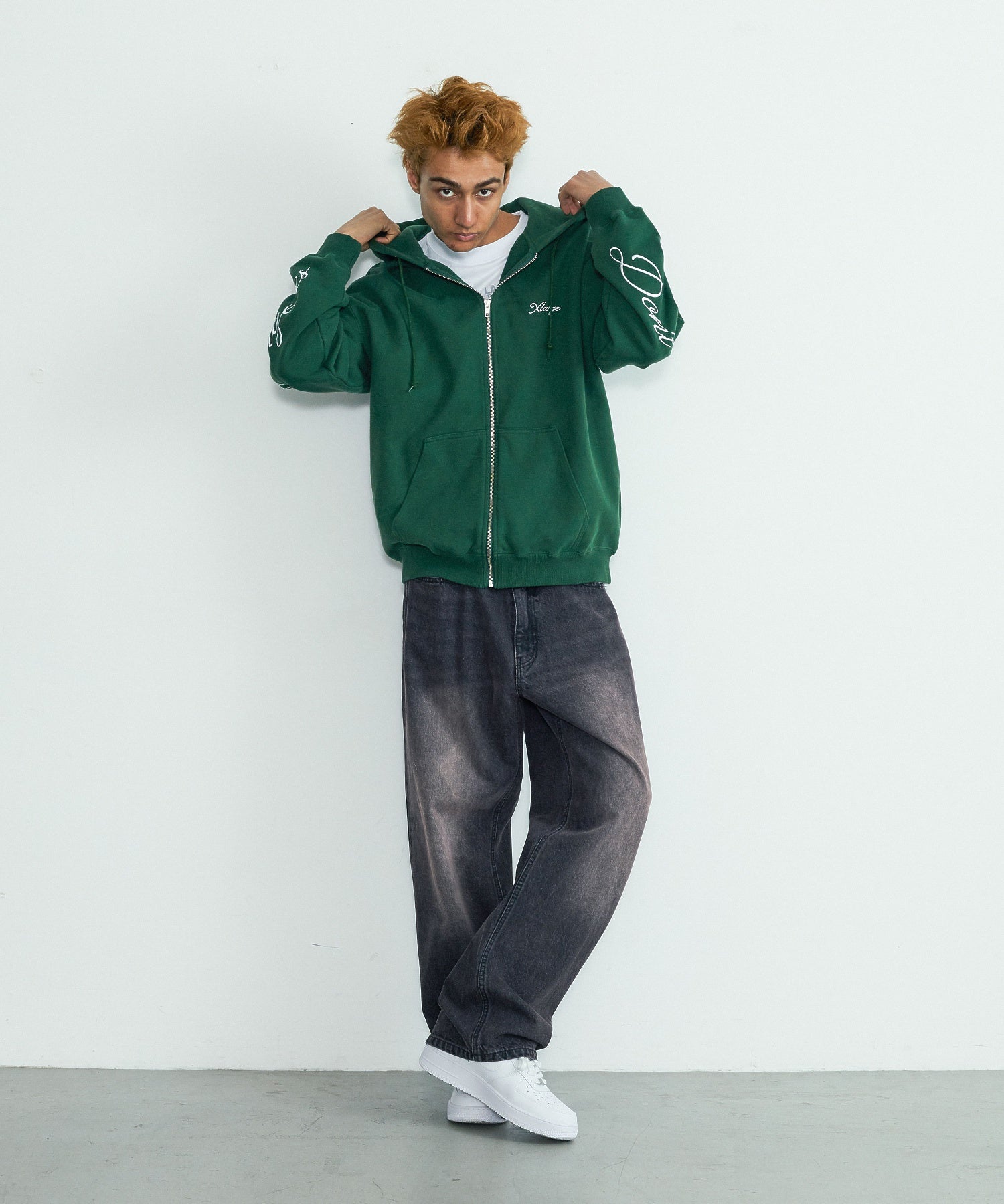 CURSIVE ZIP UP HOODED SWEATSHIRT