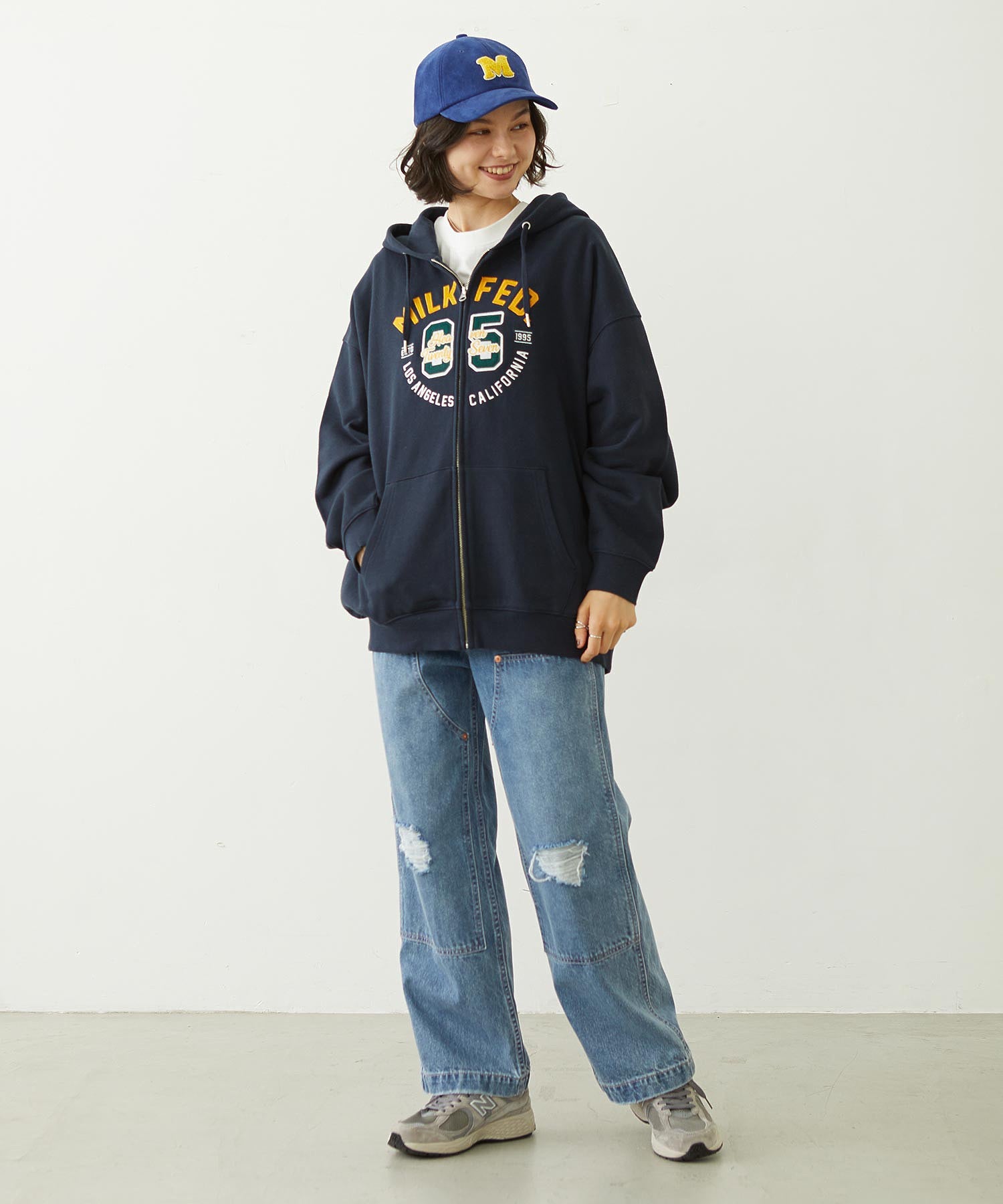 DOUBLE KNEE DISTRESSED DENIM PANTS