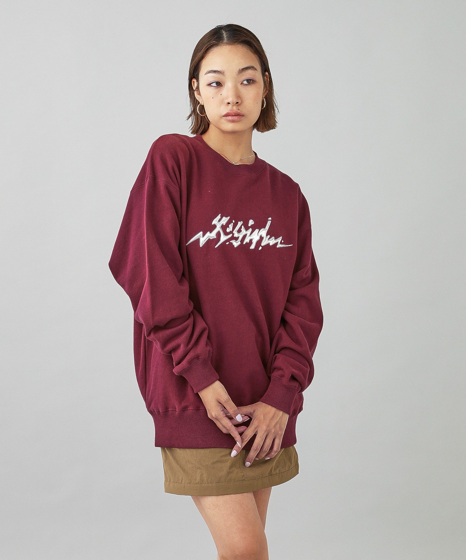 METALLIC DISTORTION LOGO SWEAT TOP