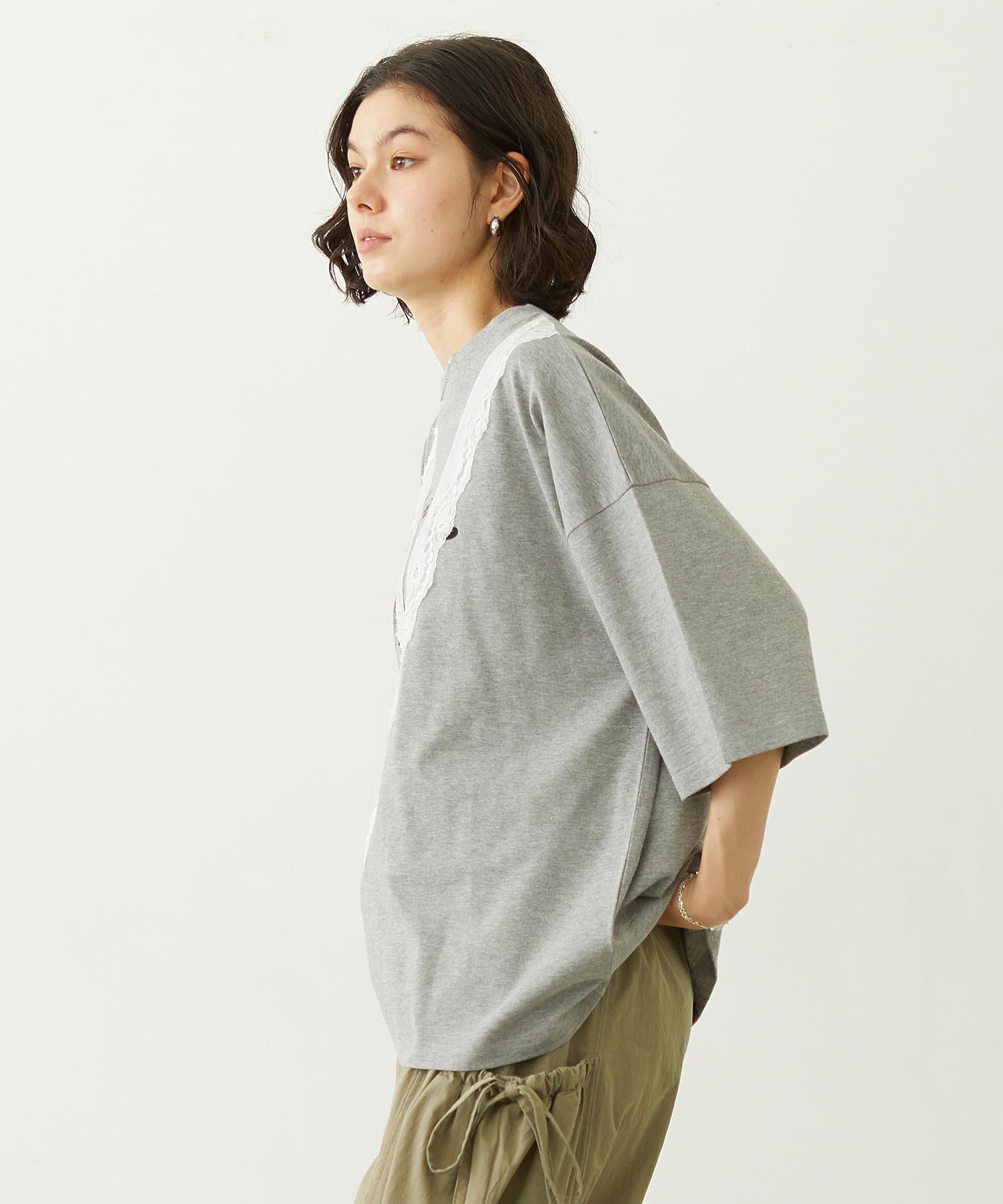 LACE S/S TOP