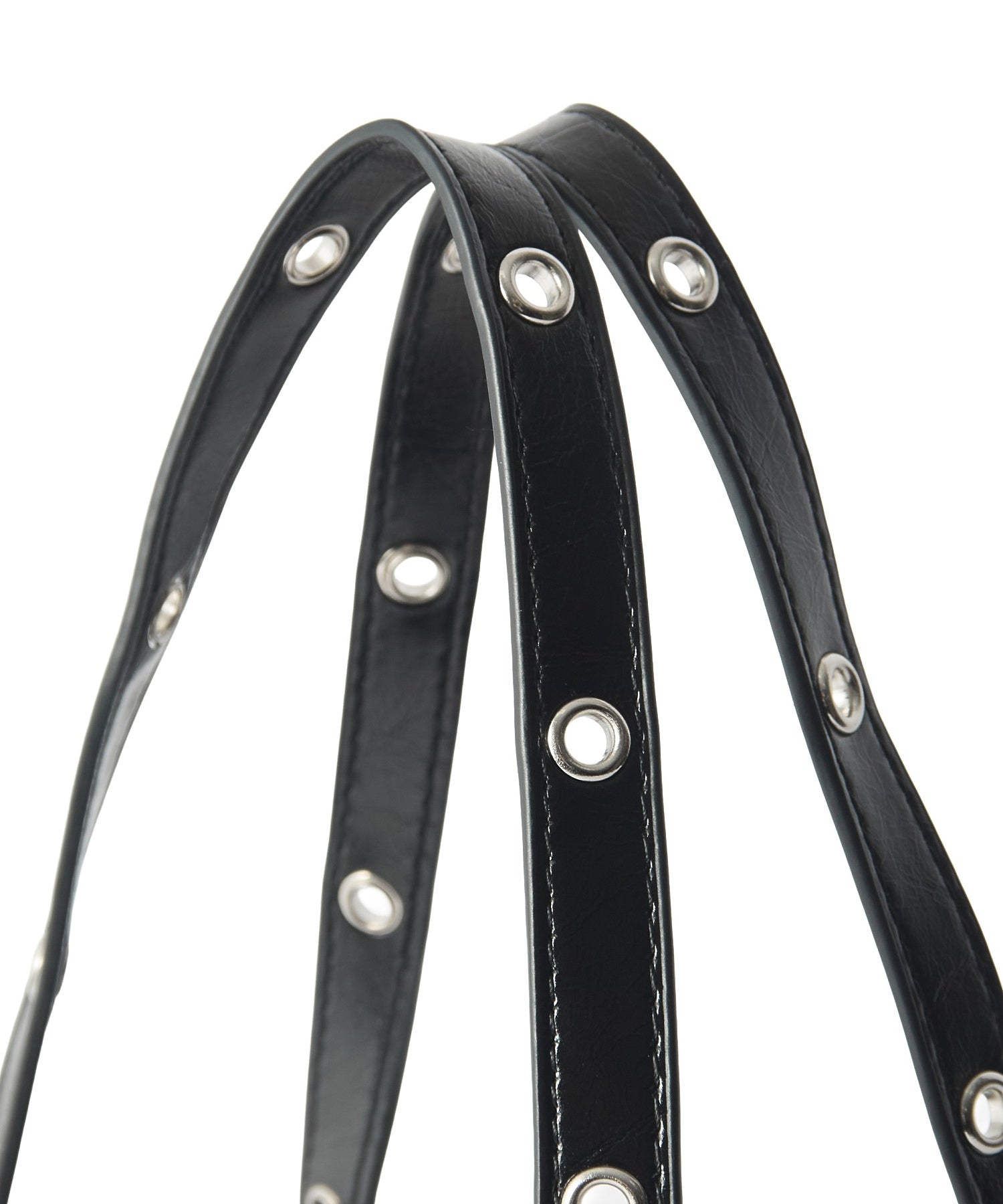 ハトメベルトボストンバッグ