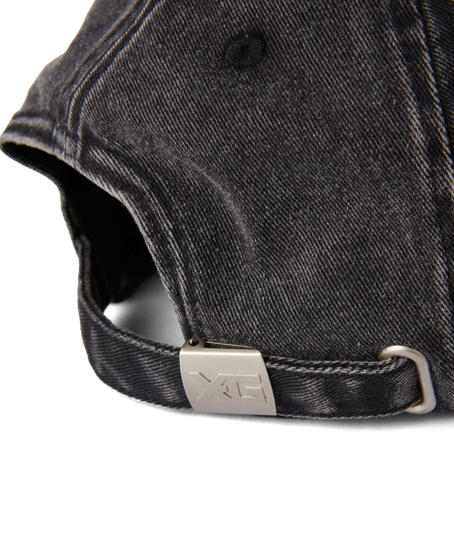 SQUARE STUDDED LOGO 6PANEL CAP
