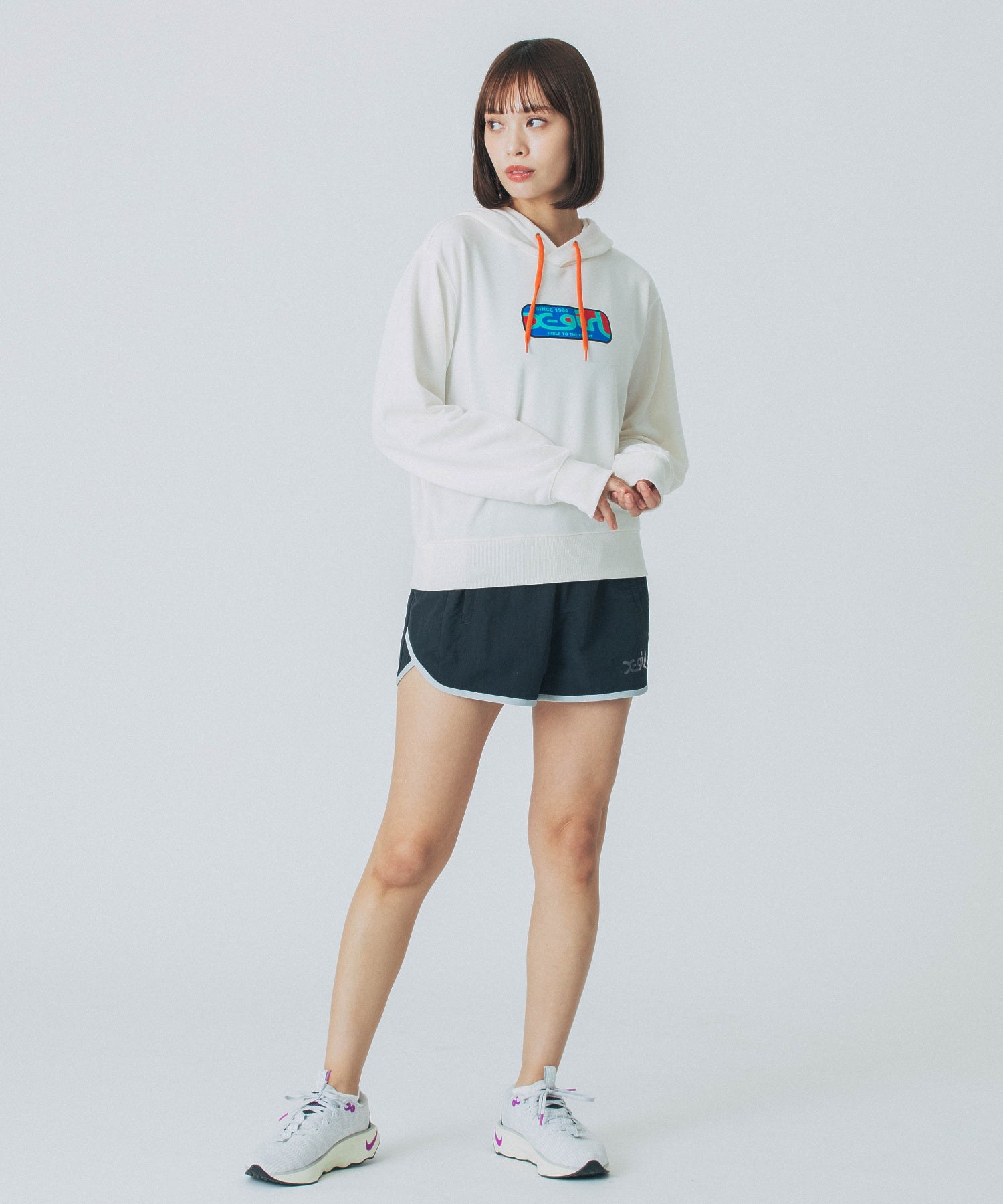 SHORT HOODIE SWEATSHIRT