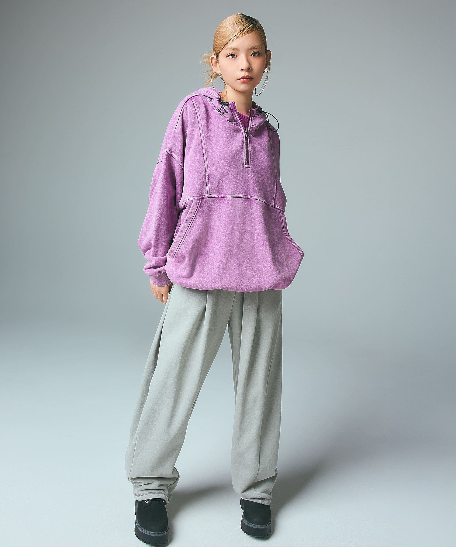 PIGMENT DYED SCRIPT LOGO SWEATPANTS