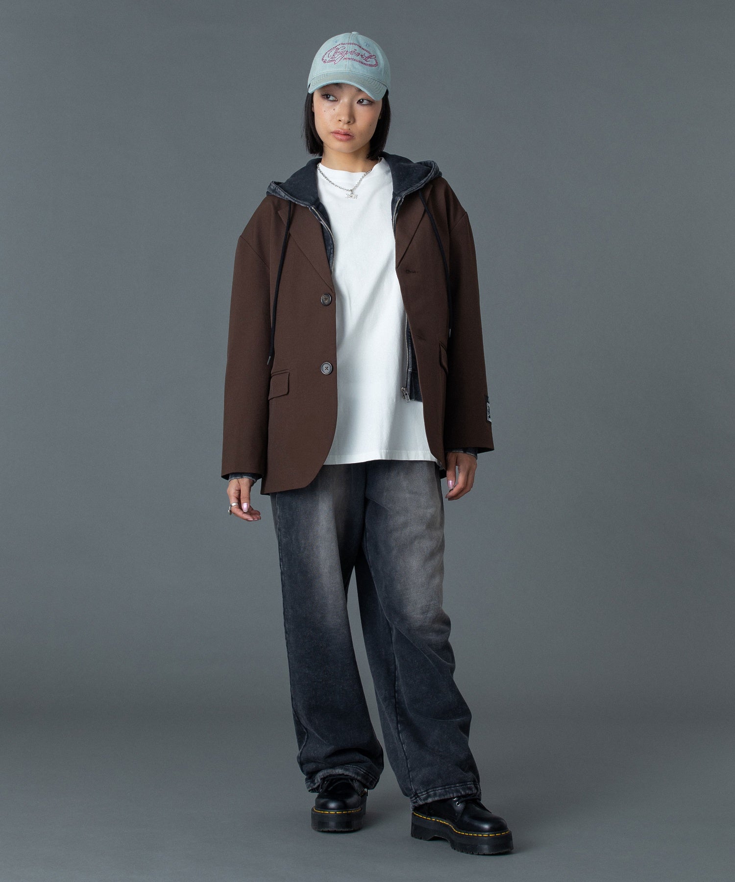 FACE LABEL TAILORED JACKET