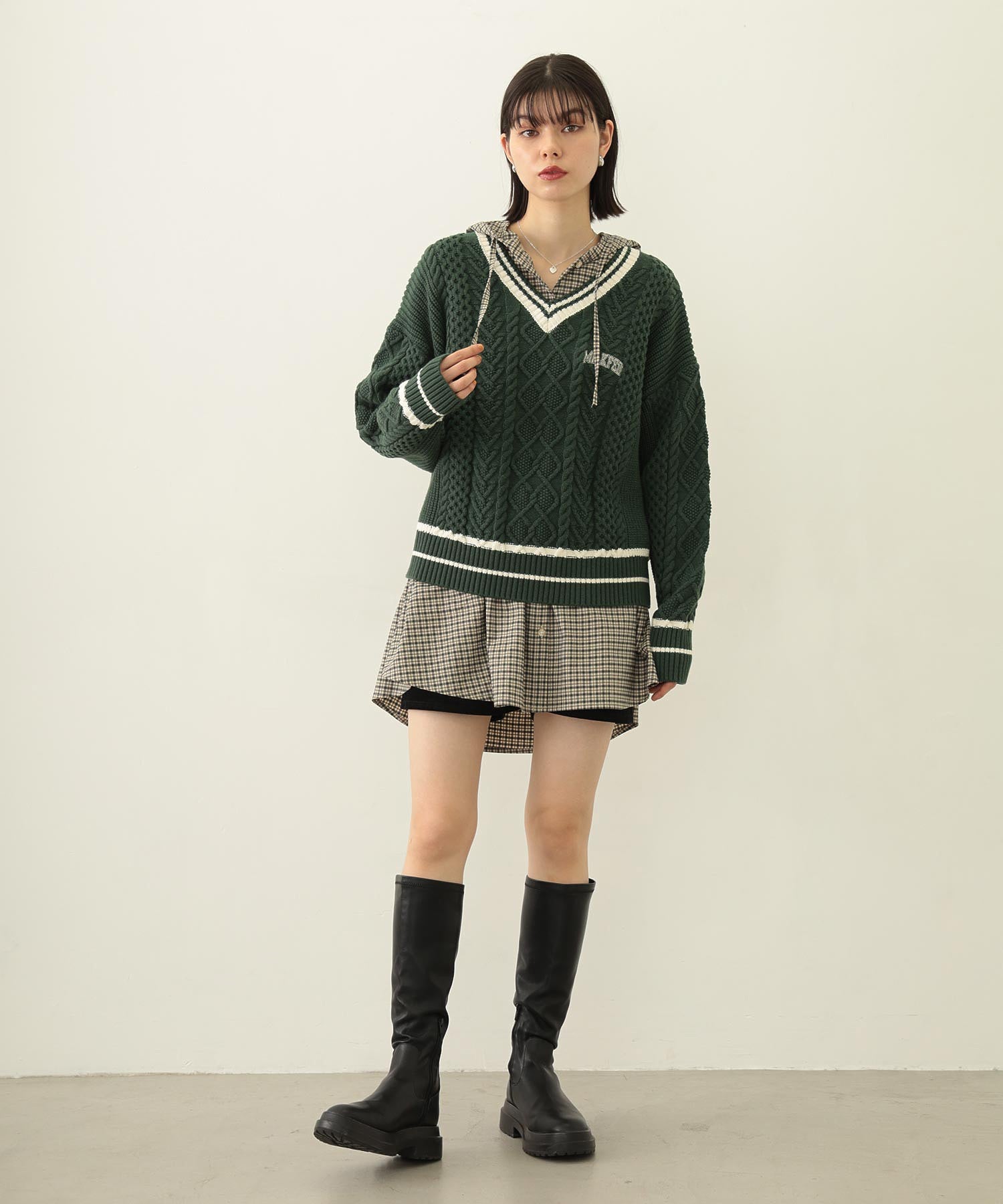 MILKFED. PATCH V-NECK KNIT