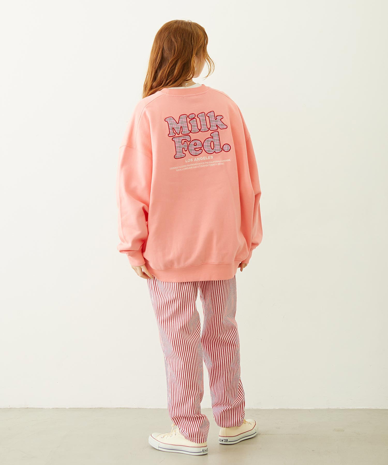 MILKFED. PLAID LOGO WIDE CREW SWEAT