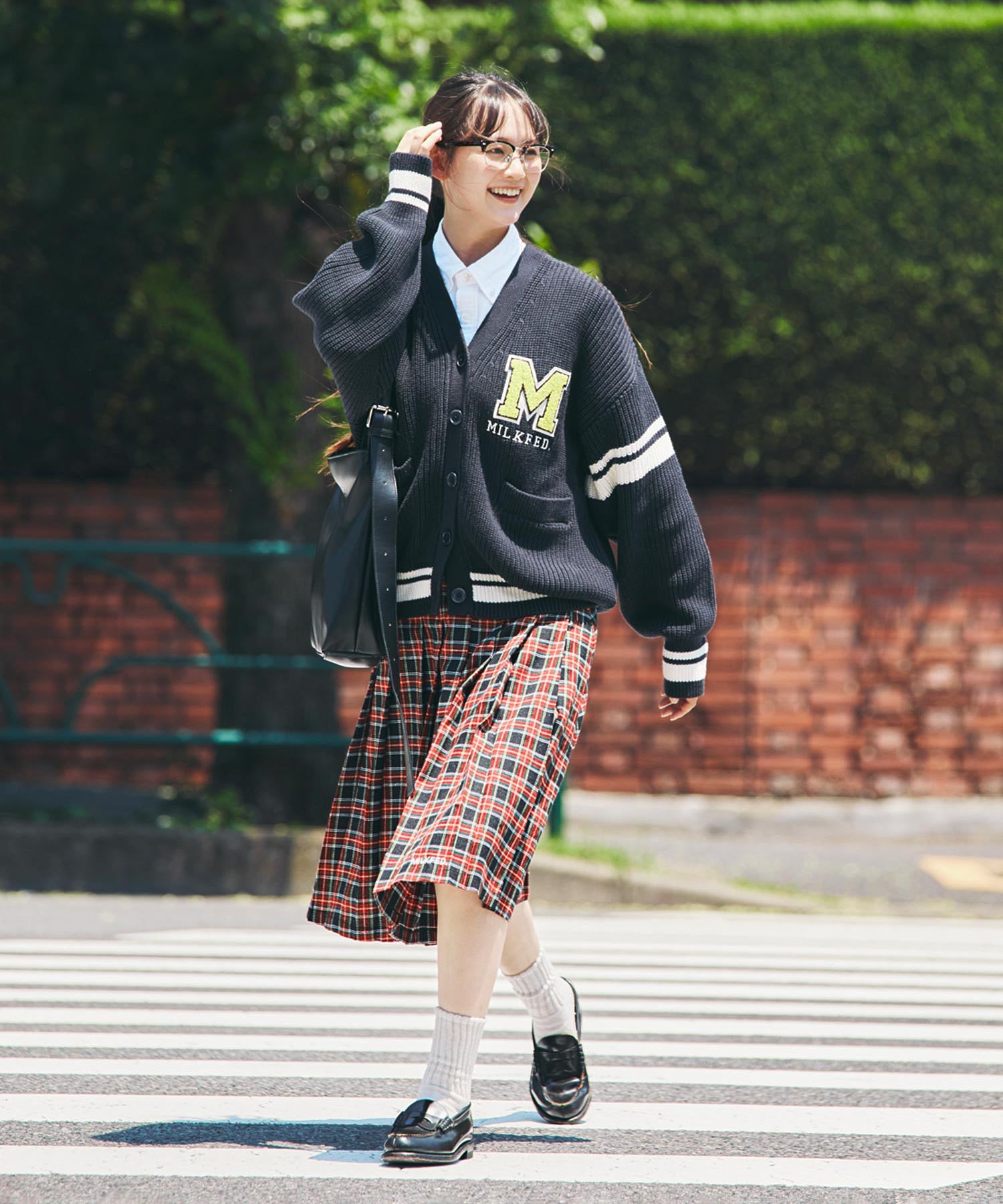 COLLEGE CARDIGAN