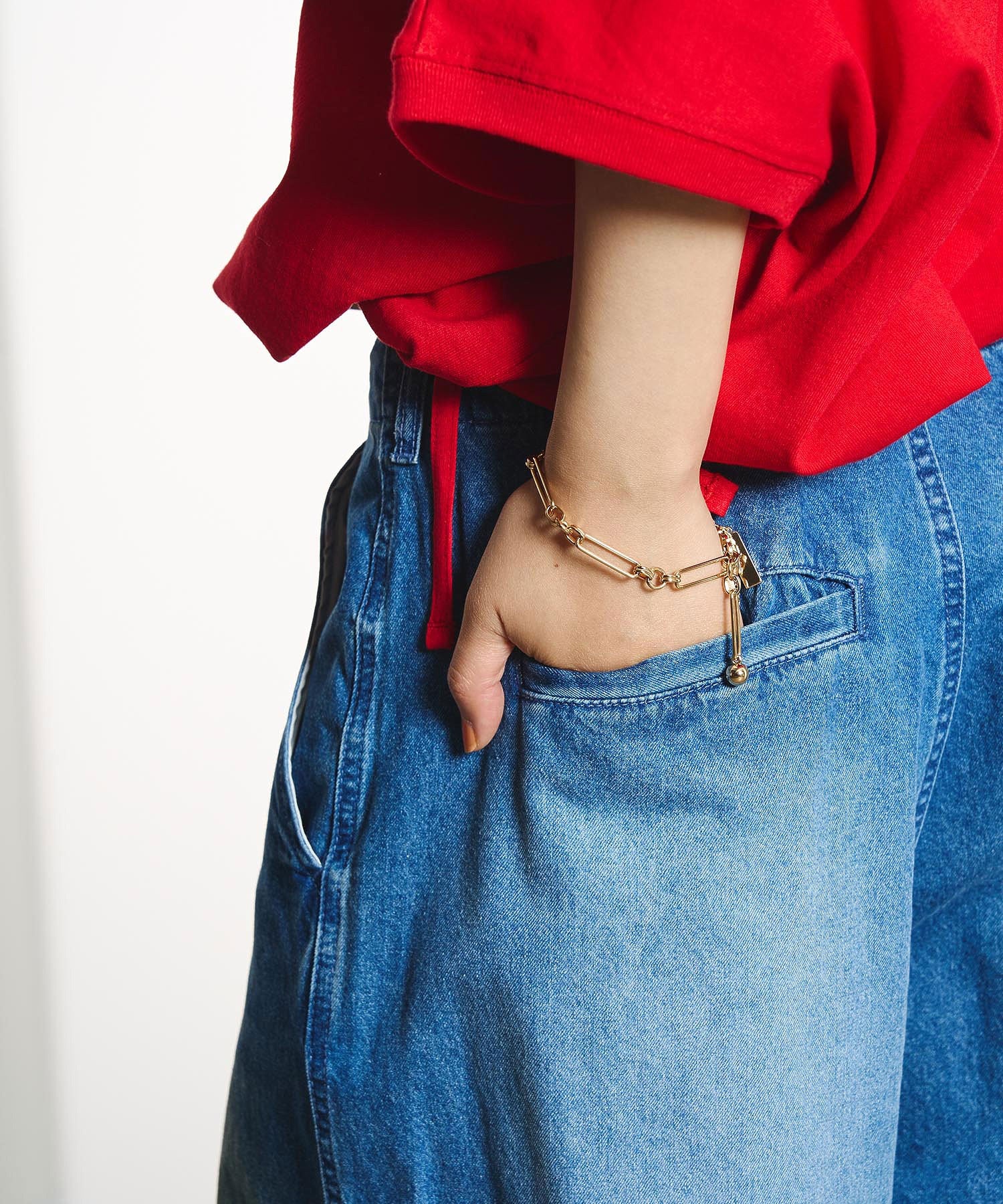DENIM/BACK SATIN PANTS