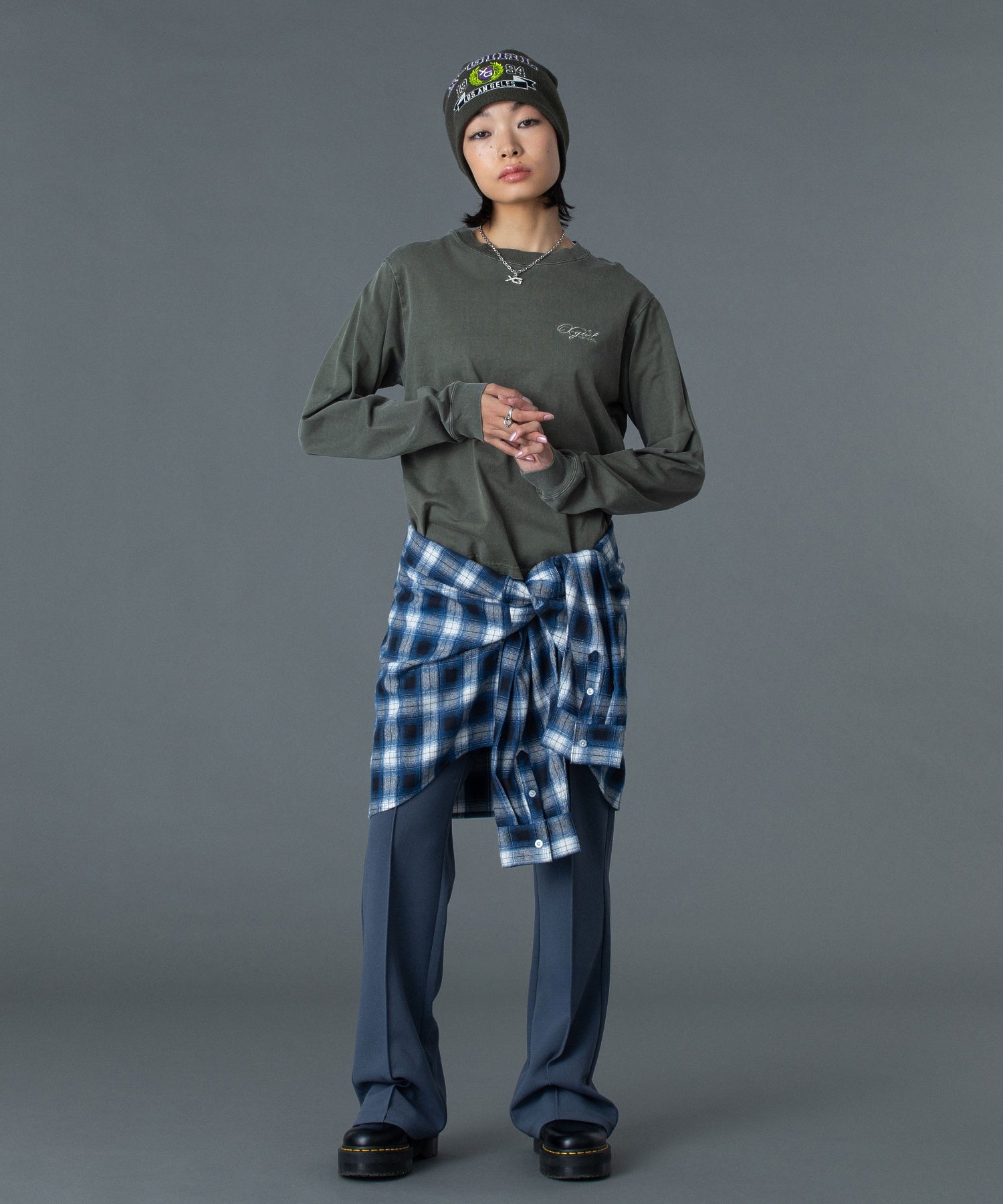 PIGMENT DYED FACE AND LOGO SQUARE PATCH L/S TEE