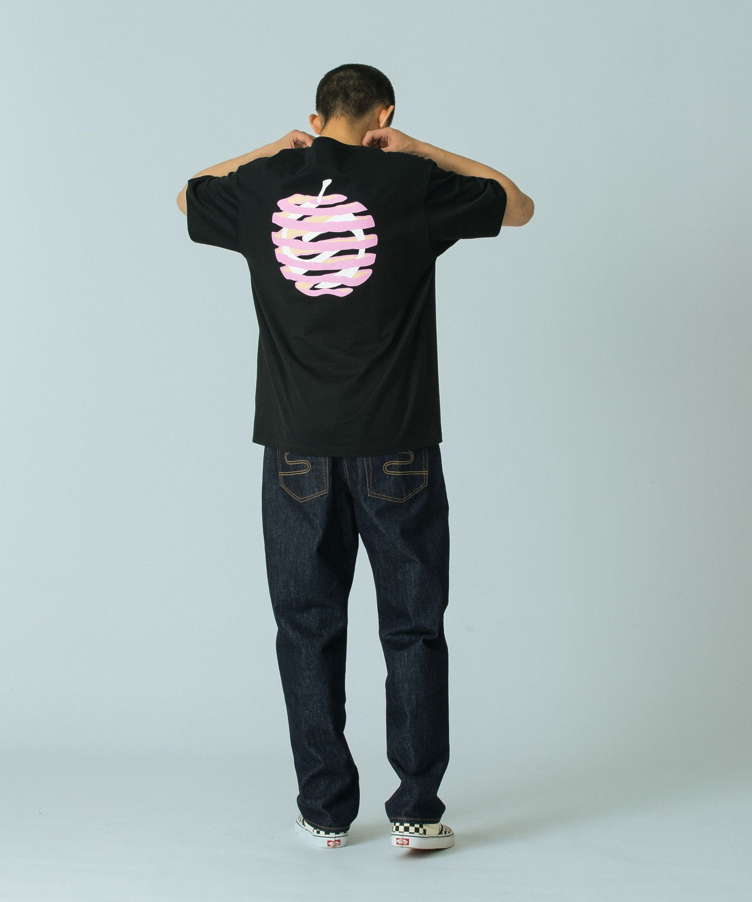 model：H183 着用サイズ：L