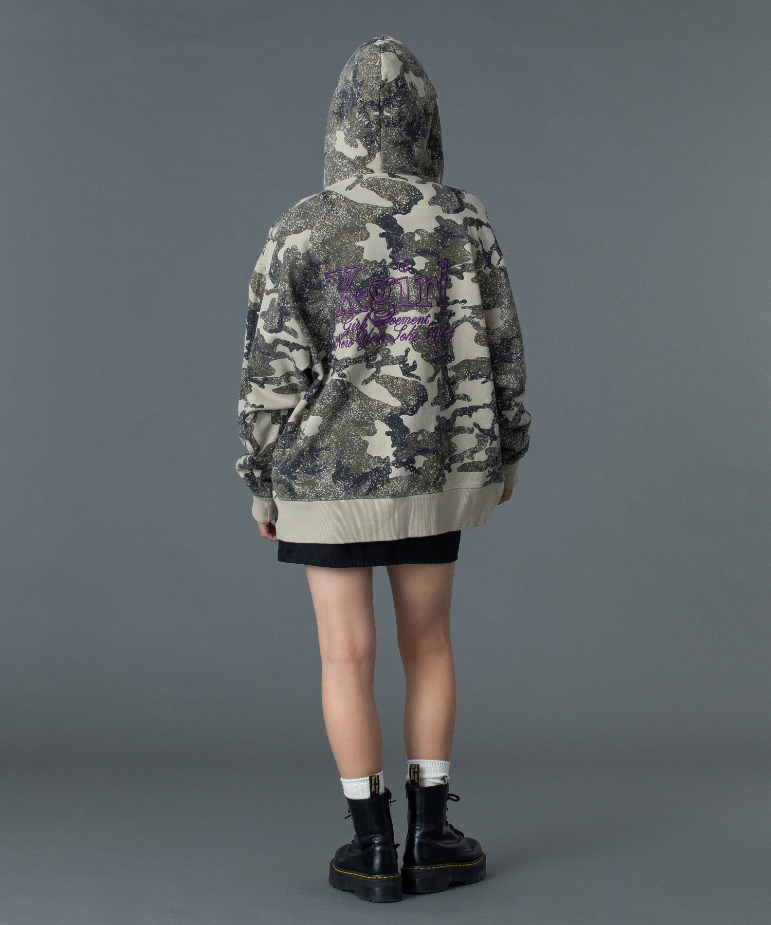 EMBROIDERED LOGO ZIP UP SWEAT HOODIE