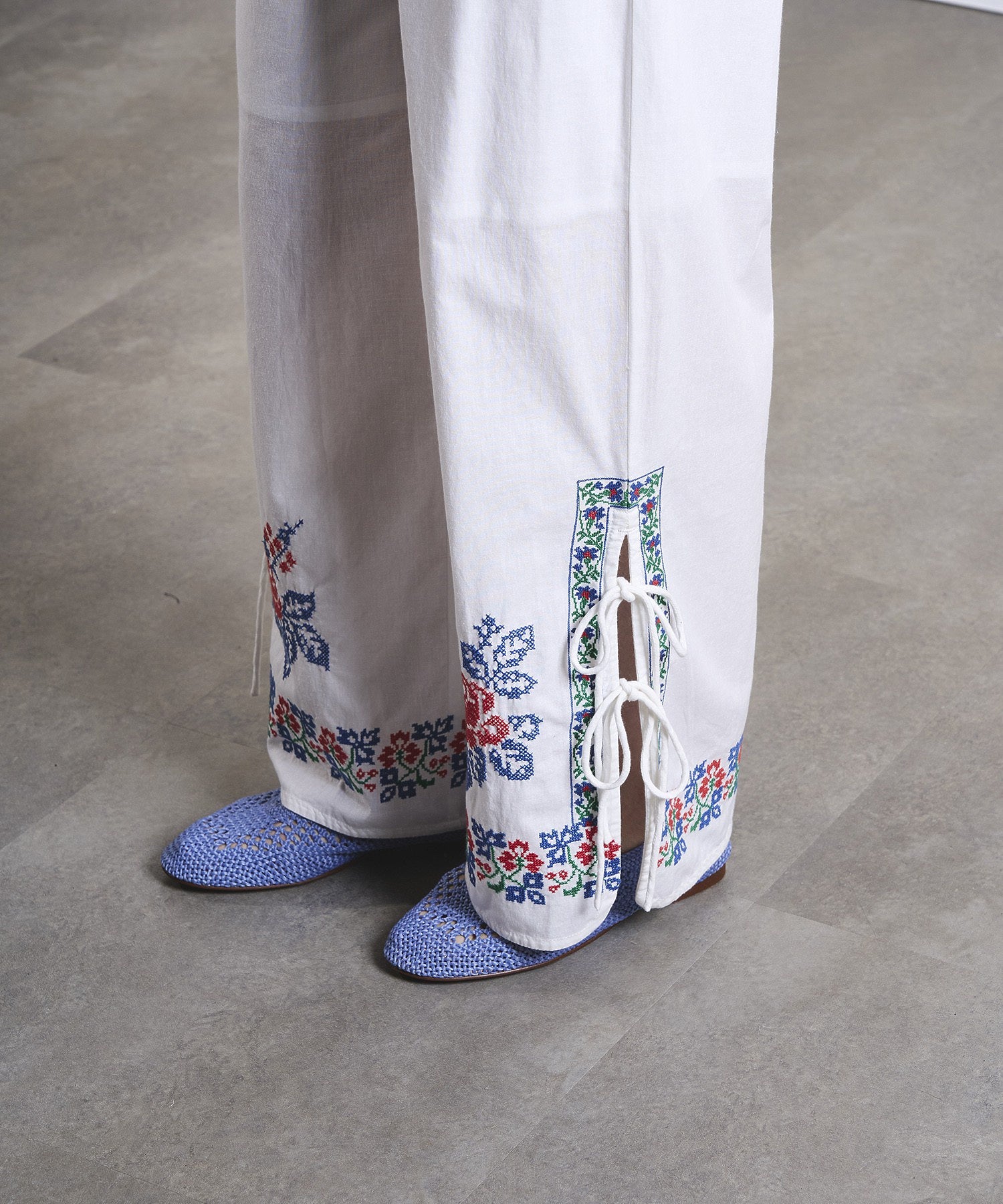 EMBROIDERY RIBBON PANTS