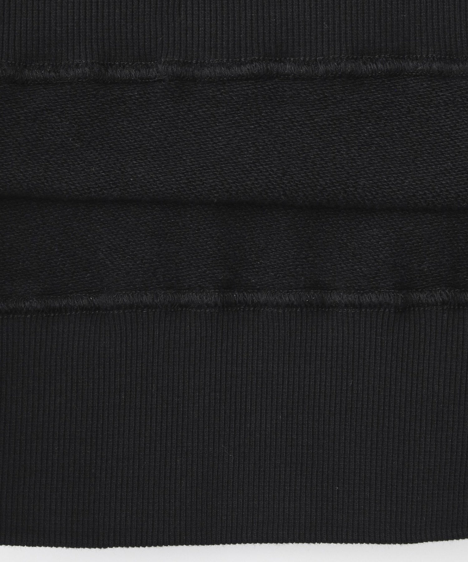 ANONYMITY CREWNECK SWEAT TOP