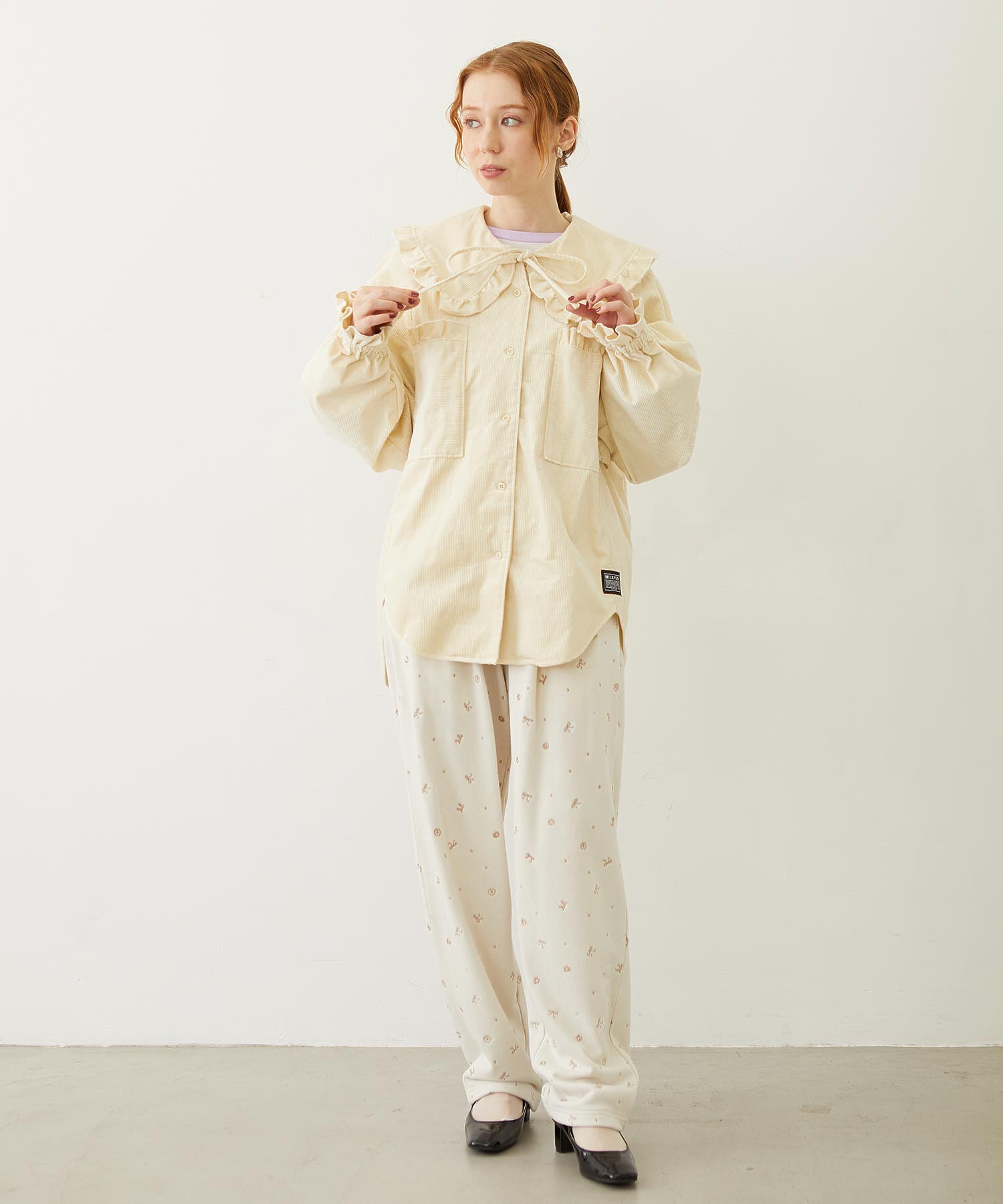 BIG COLLAR CORDUROY SHIRT
