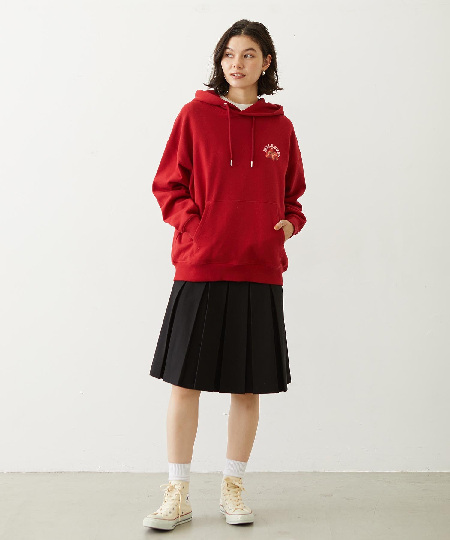 STRAWBERRY CAKE SWEAT HOODIE