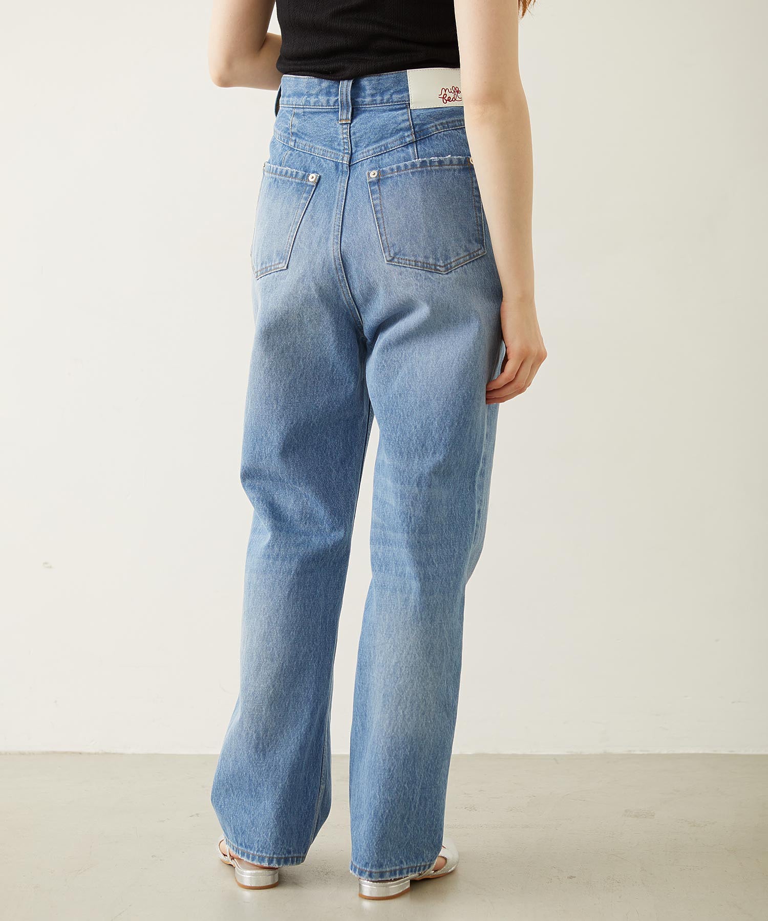STRAIGHT DENIM PANTS