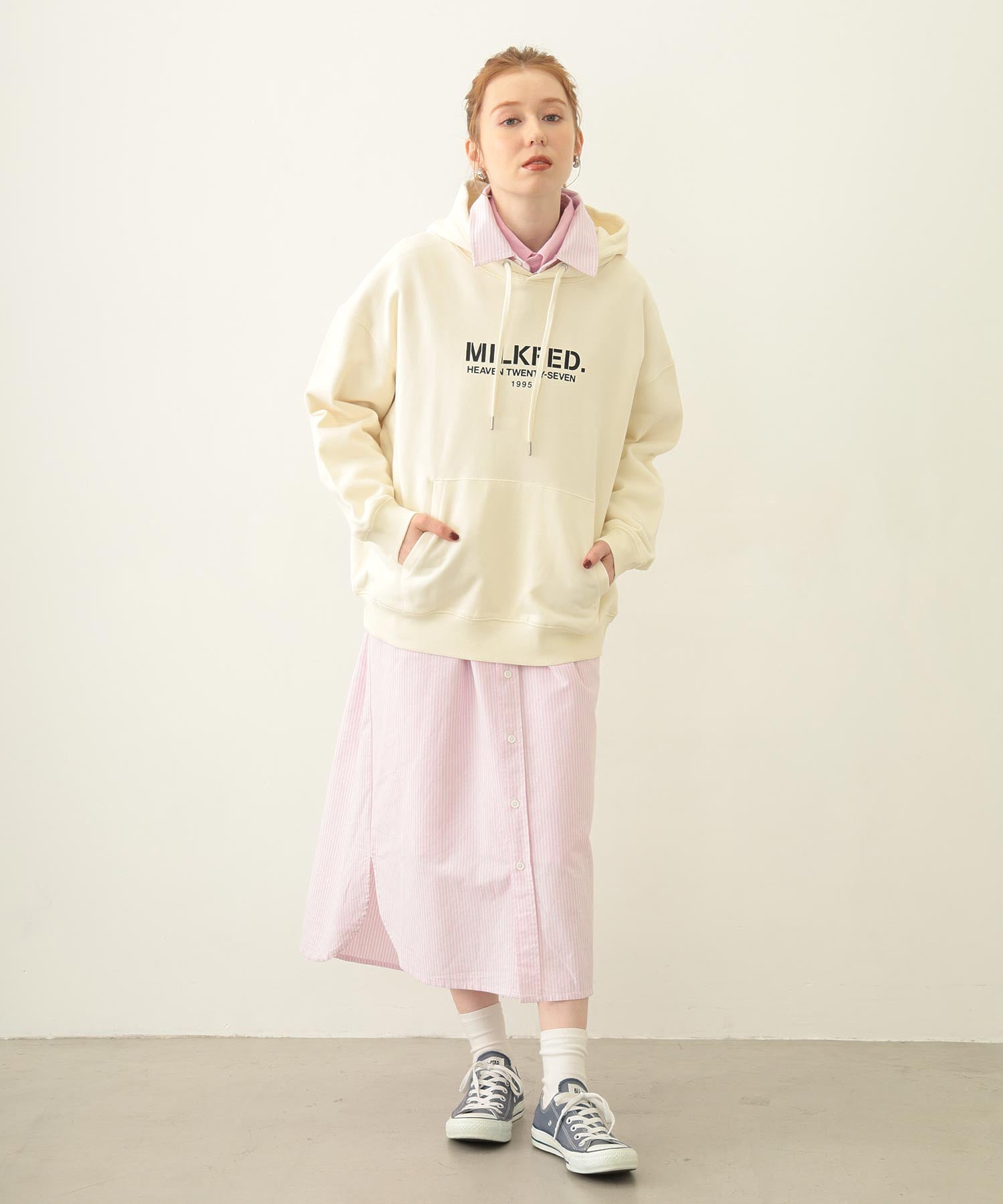 STENCIL LOGO WIDE SWEAT HOODIE