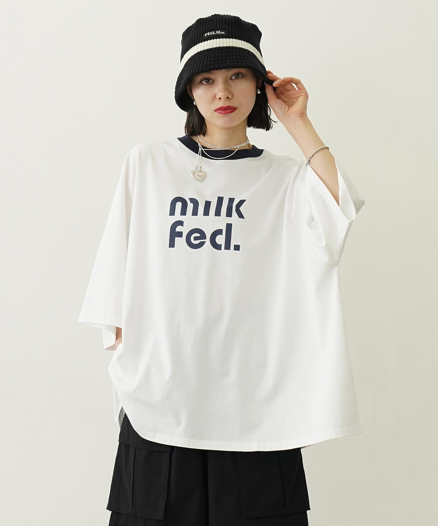 CUT OUT LOGO BIG S/S TOP