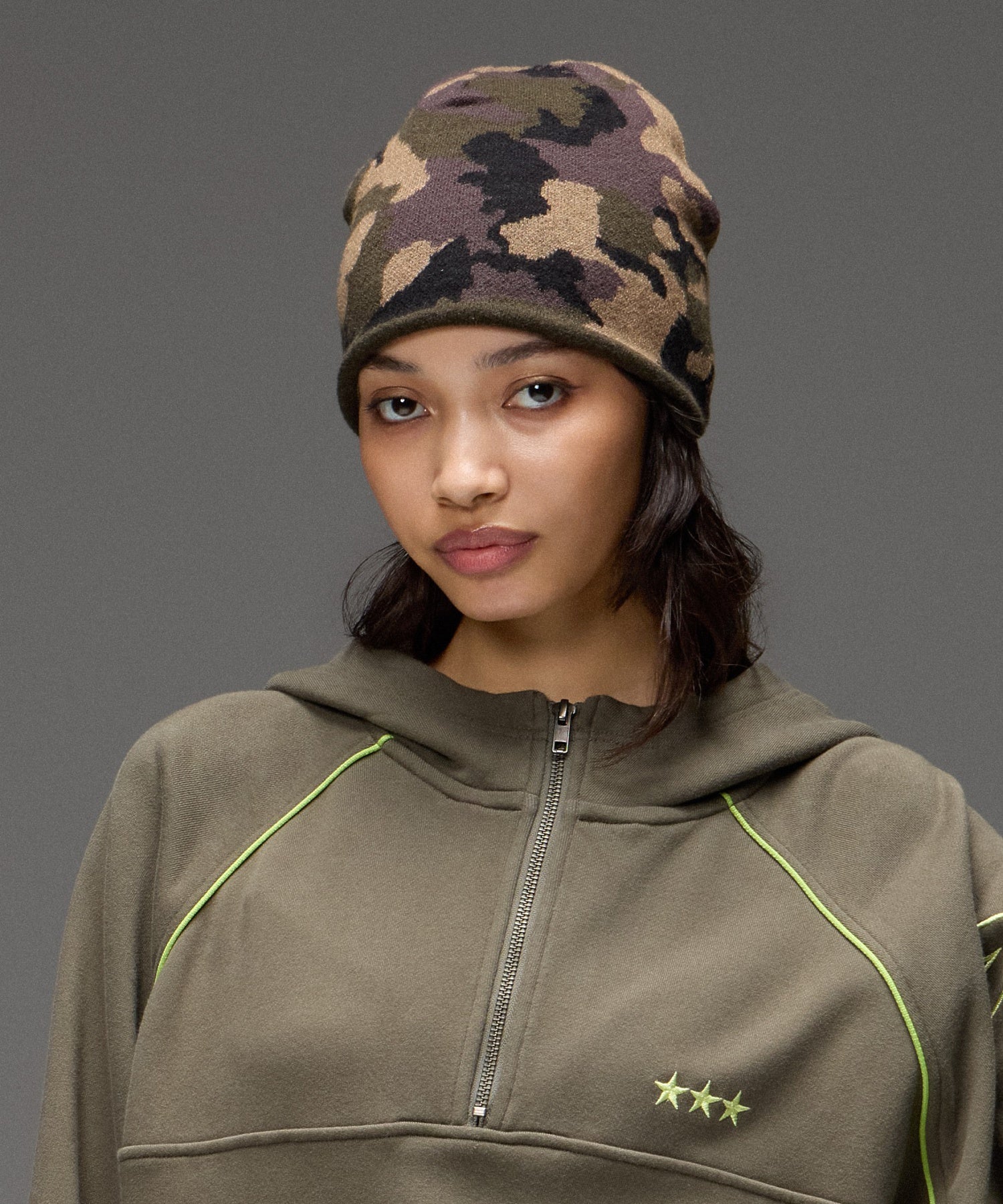 X-GIRL LOGO REVERSIBLE JACQUARD BEANIE