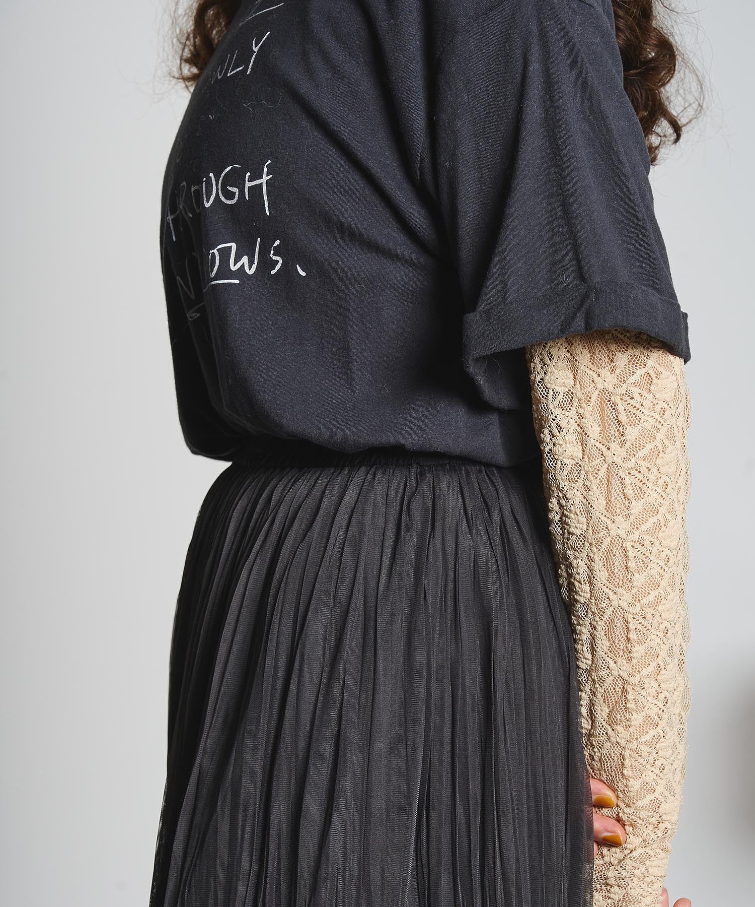 LACE SLEEVE LAYERED TEE