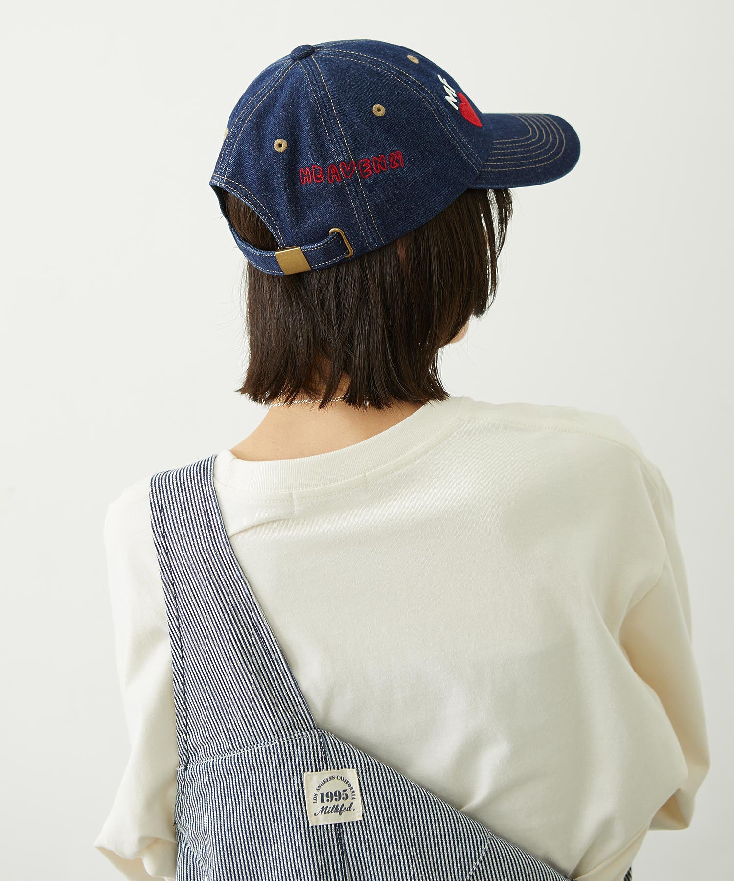 DOODLE EMBROIDERY CAP