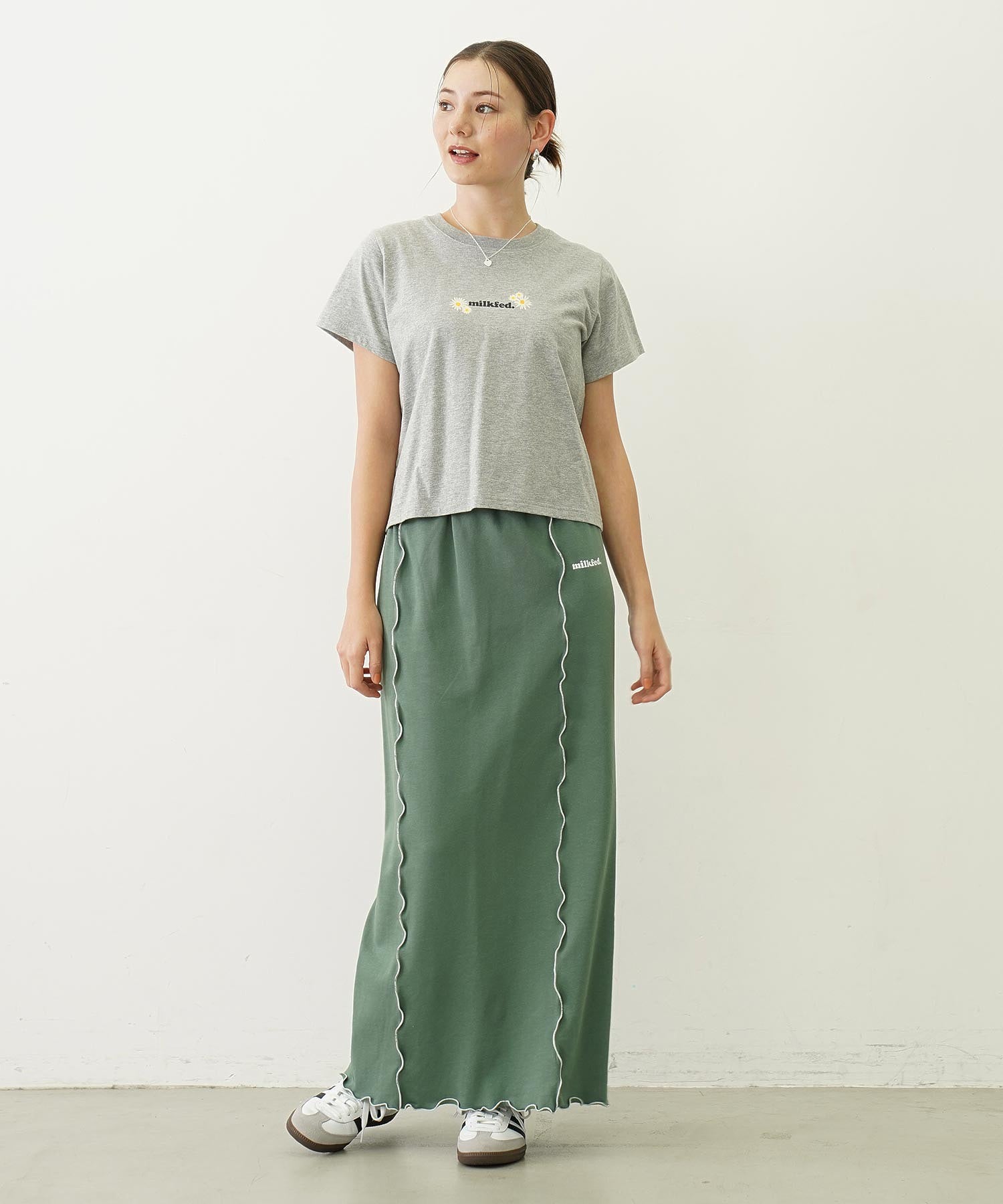 LETTUCE EDGE SWEAT SKIRT