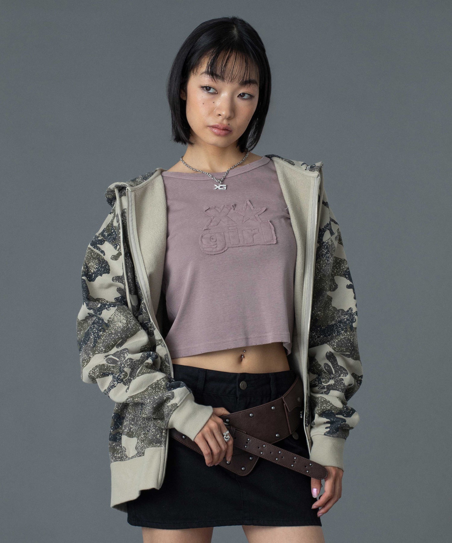 STUDDED THICK BELT