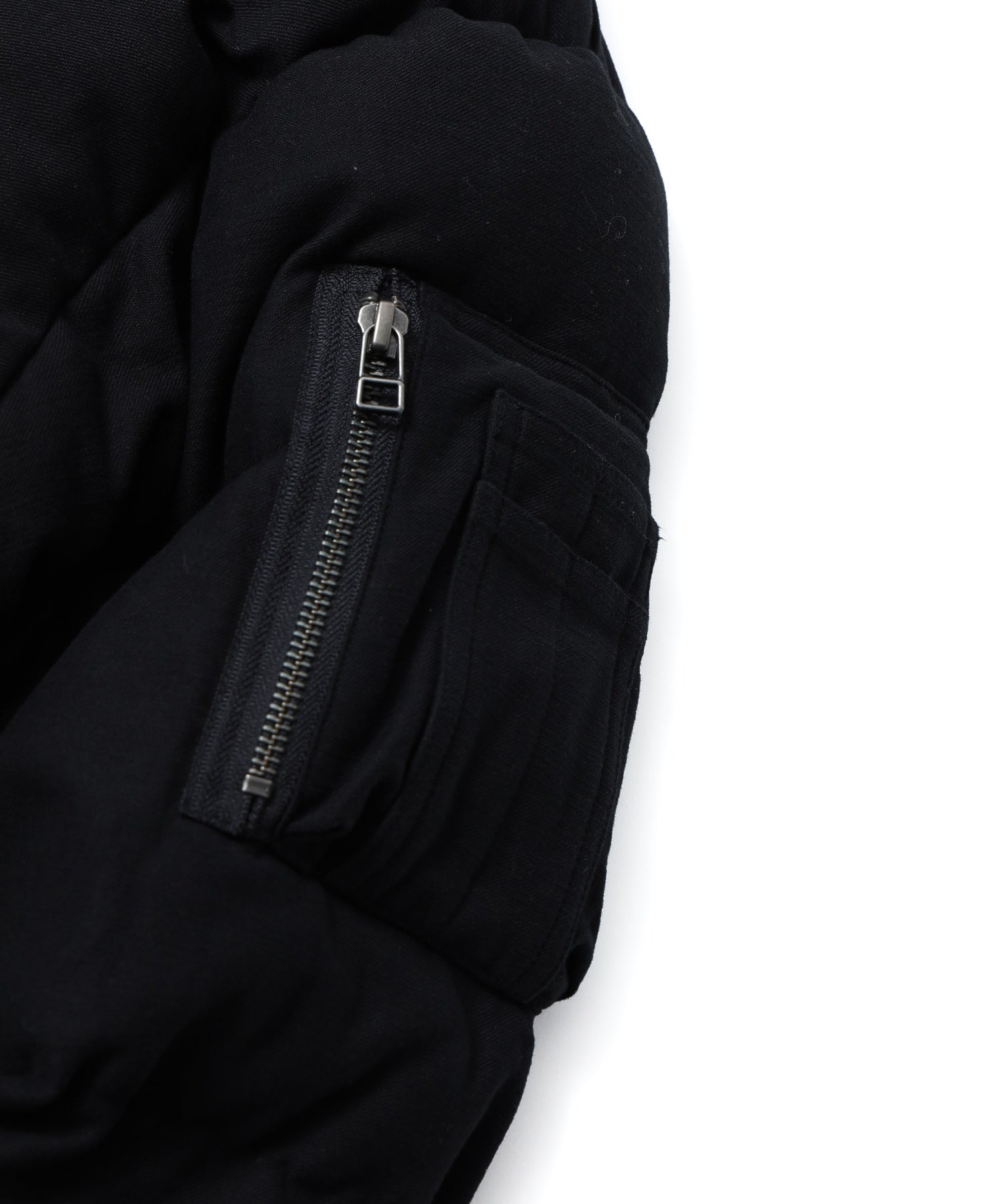 HOODED PUFFER JACKET