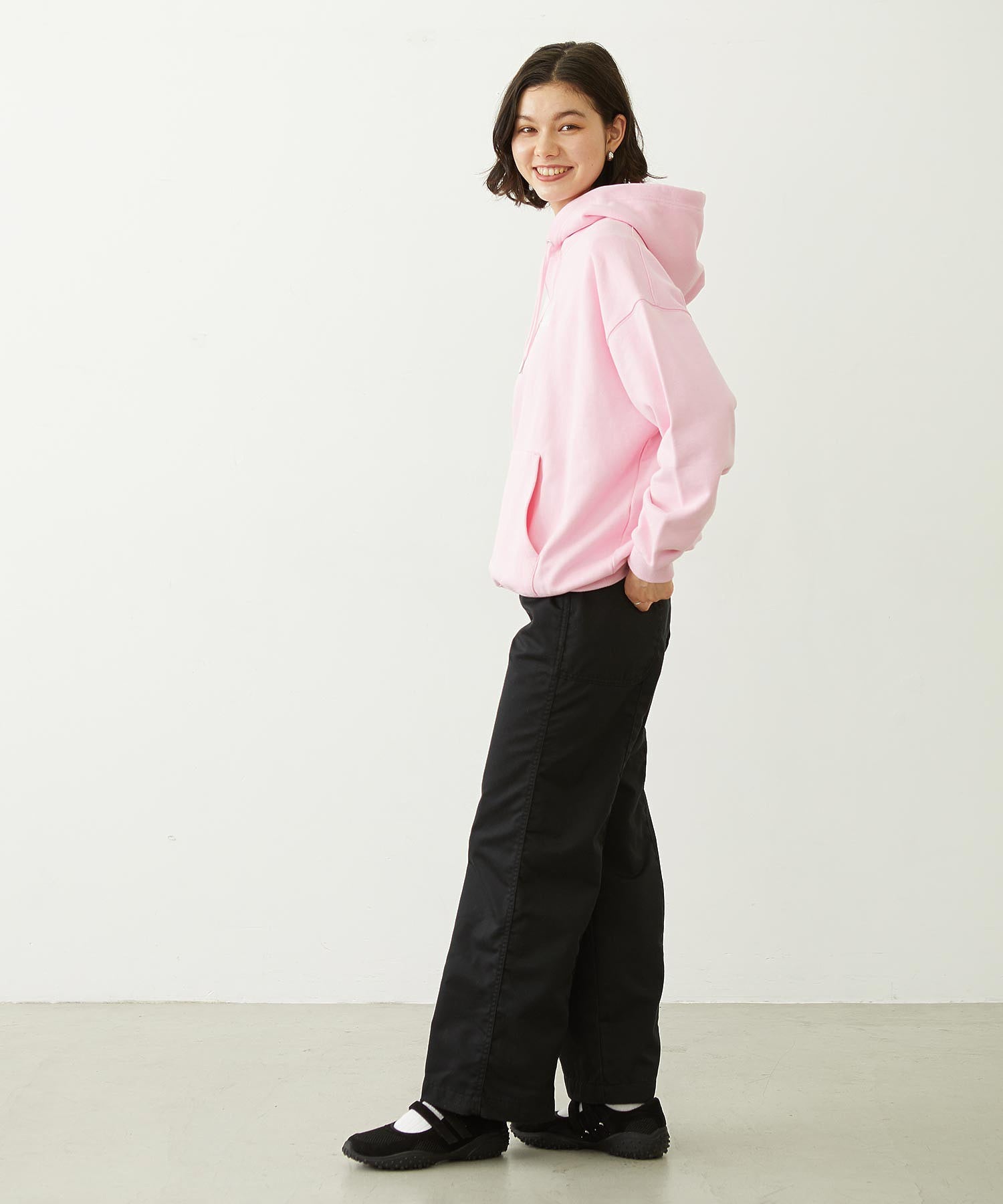 BIG BACK POCKET WORK PANTS