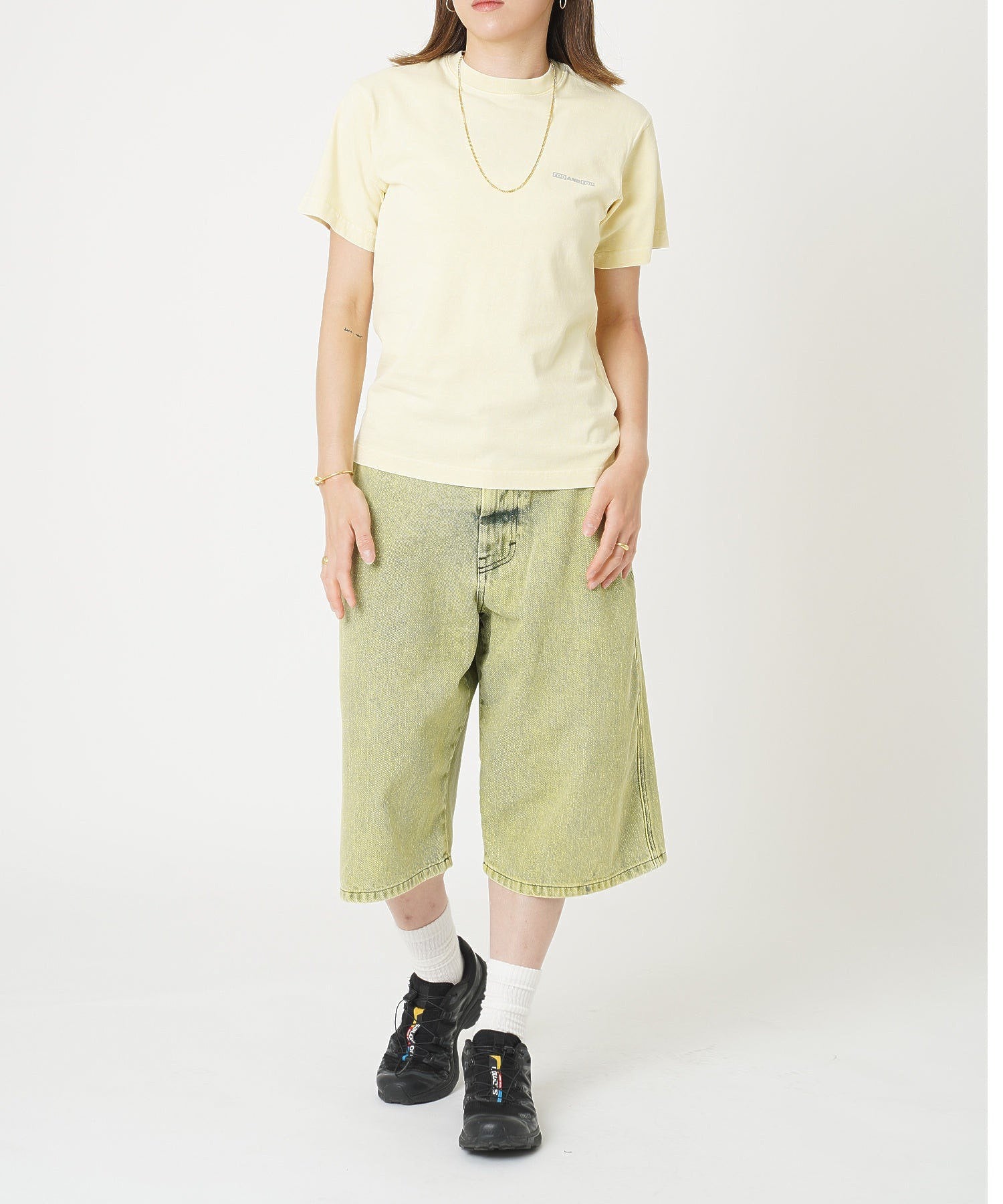 model：162cm / 着用サイズ：Sサイズ