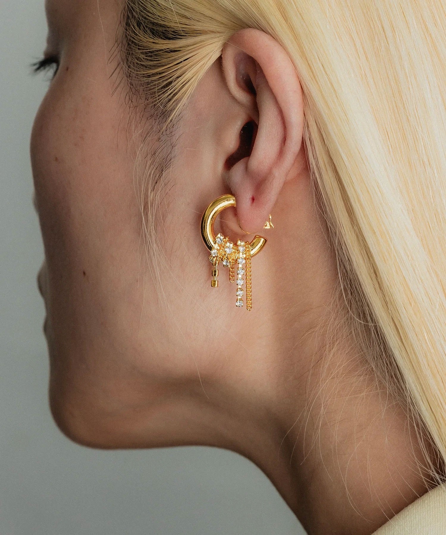 loni/LUPINUS BIJOU CHAIN EARRINGS