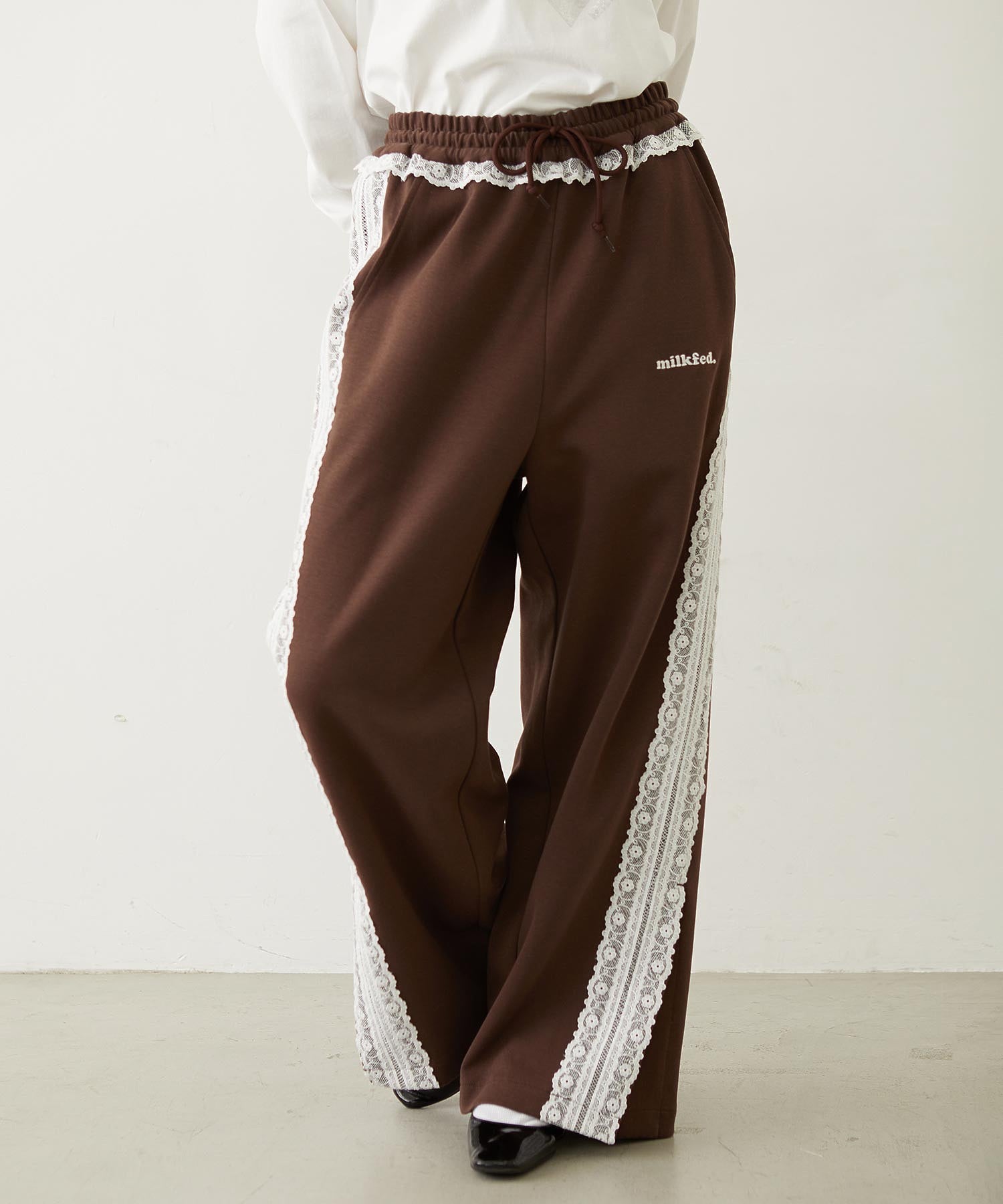 LACE LINE PANTS
