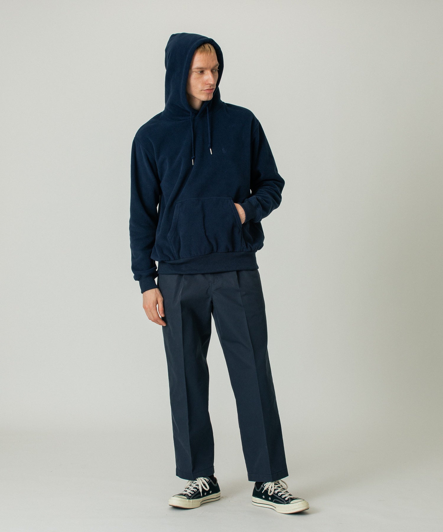 CHINO PANTS